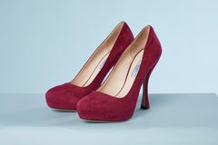 Raspberry suede pump Prada NEW