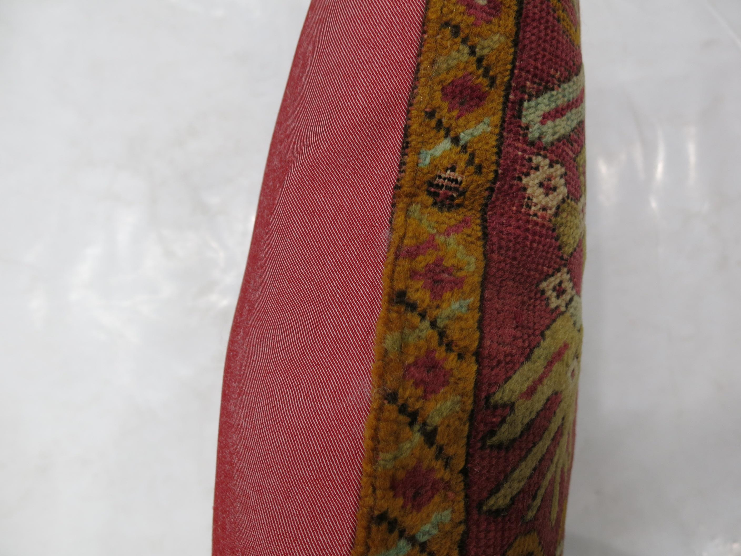 Raspberry Turkish Rug Pillow In Good Condition For Sale In New York, NY