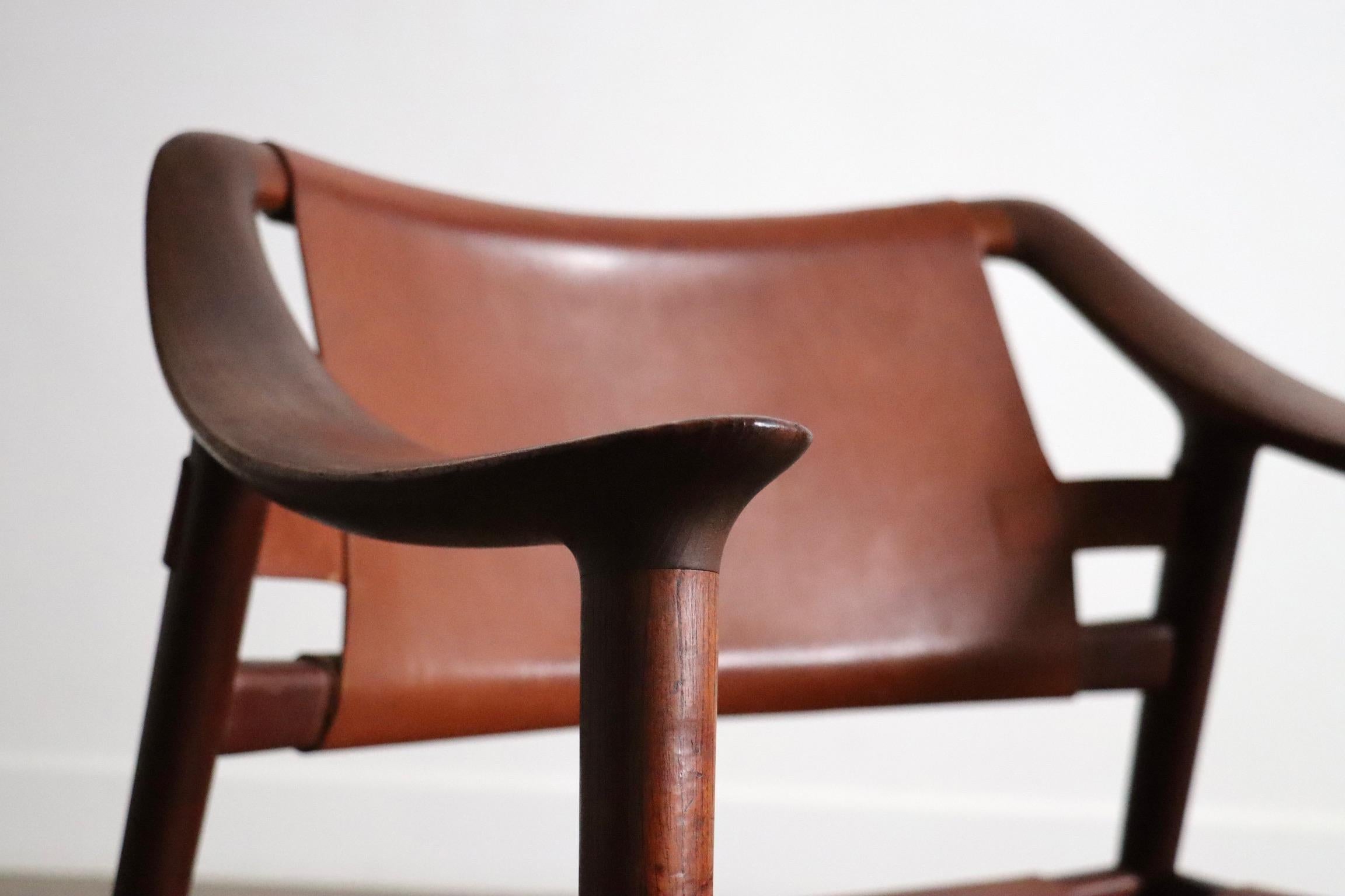 Rastad And Relling Bambi Lounge Chair Gustav Bahus Norway 1950 In Good Condition For Sale In ABCOUDE, UT
