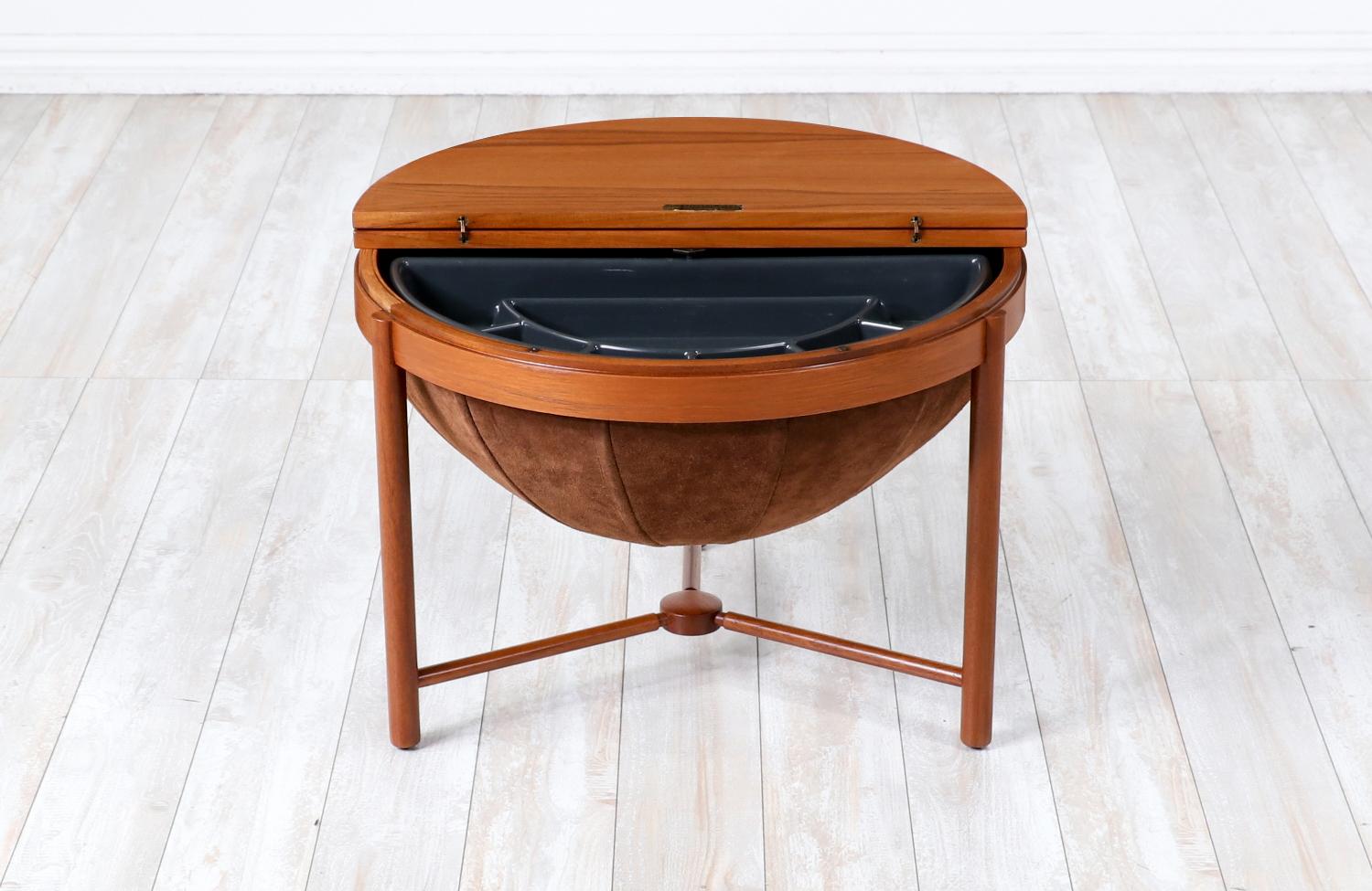 Scandinavian Modern Rastad & Relling Teak & Leather Side or Sewing Table for Rasmus Solberg For Sale