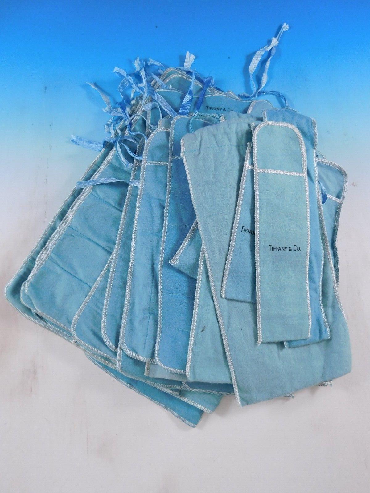 Coda di topo di Tiffany & Co. Servizio di posate in argento Sterling 62 pezzi per la cena In condizioni ottime in vendita a Big Bend, WI