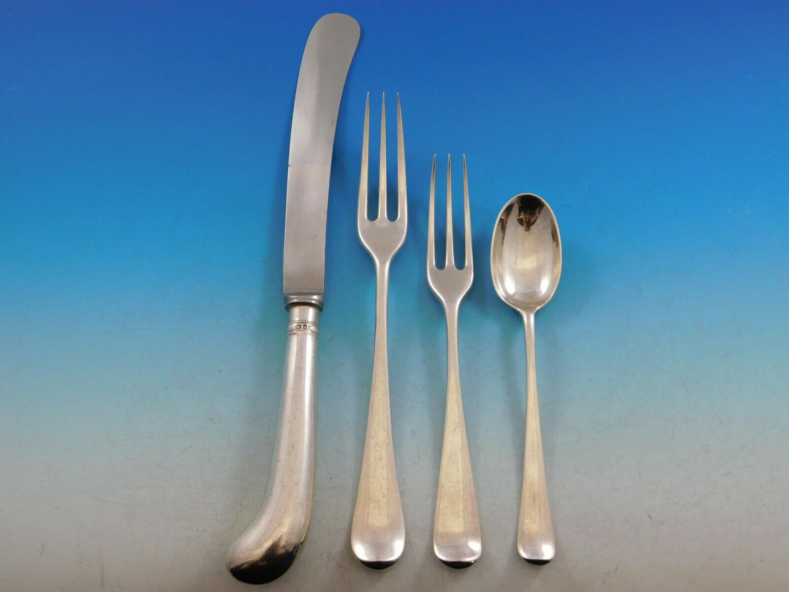 Rat Tail by W. Wilson Sterling Silver Flatware Set Service 94 Pc England w/Chest In Excellent Condition For Sale In Big Bend, WI