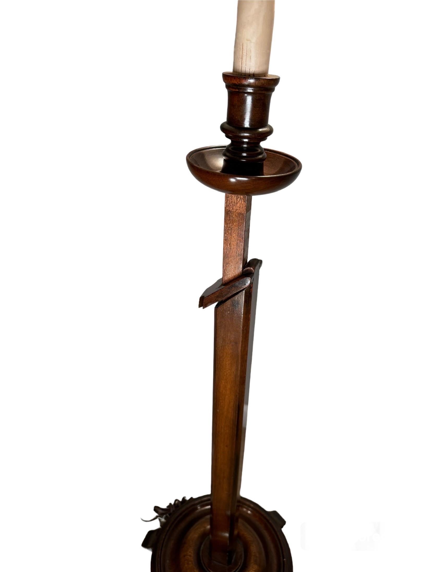 Ratcheting adjustable floor lamp 4