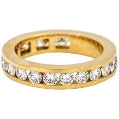 Ratera 2.50 Carat 18 Karat Yellow Gold Diamond Channel Set Eternity Band