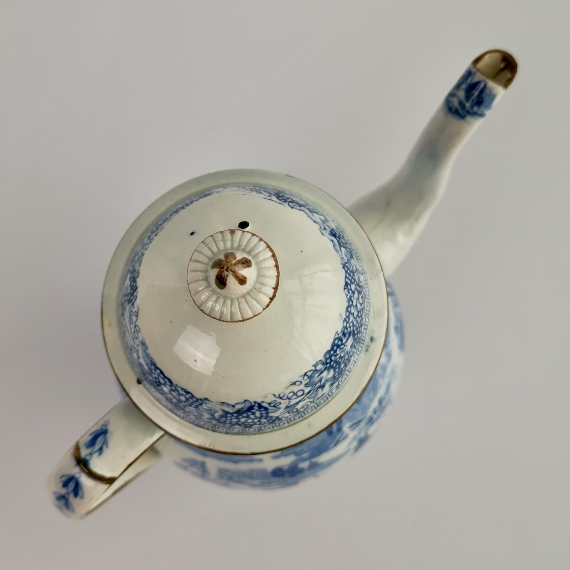 Early 19th Century Rathbone Pearlware Coffee Pot, Pagoda Pattern Blue and White, ca 1815