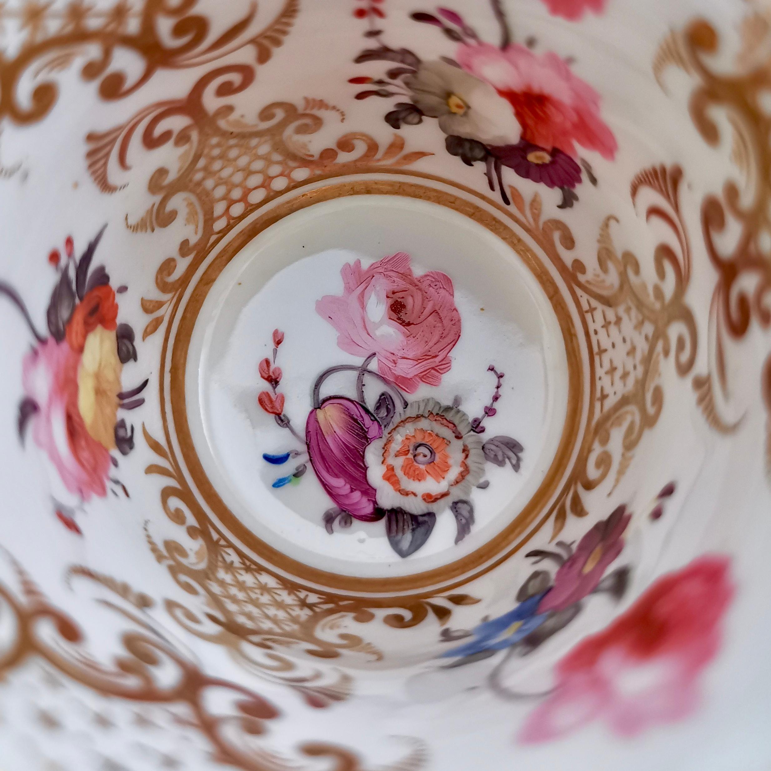 Rathbone Porcelain Teacup Trio, Hand Painted Flowers and Gilt, Regency ca 1820 4