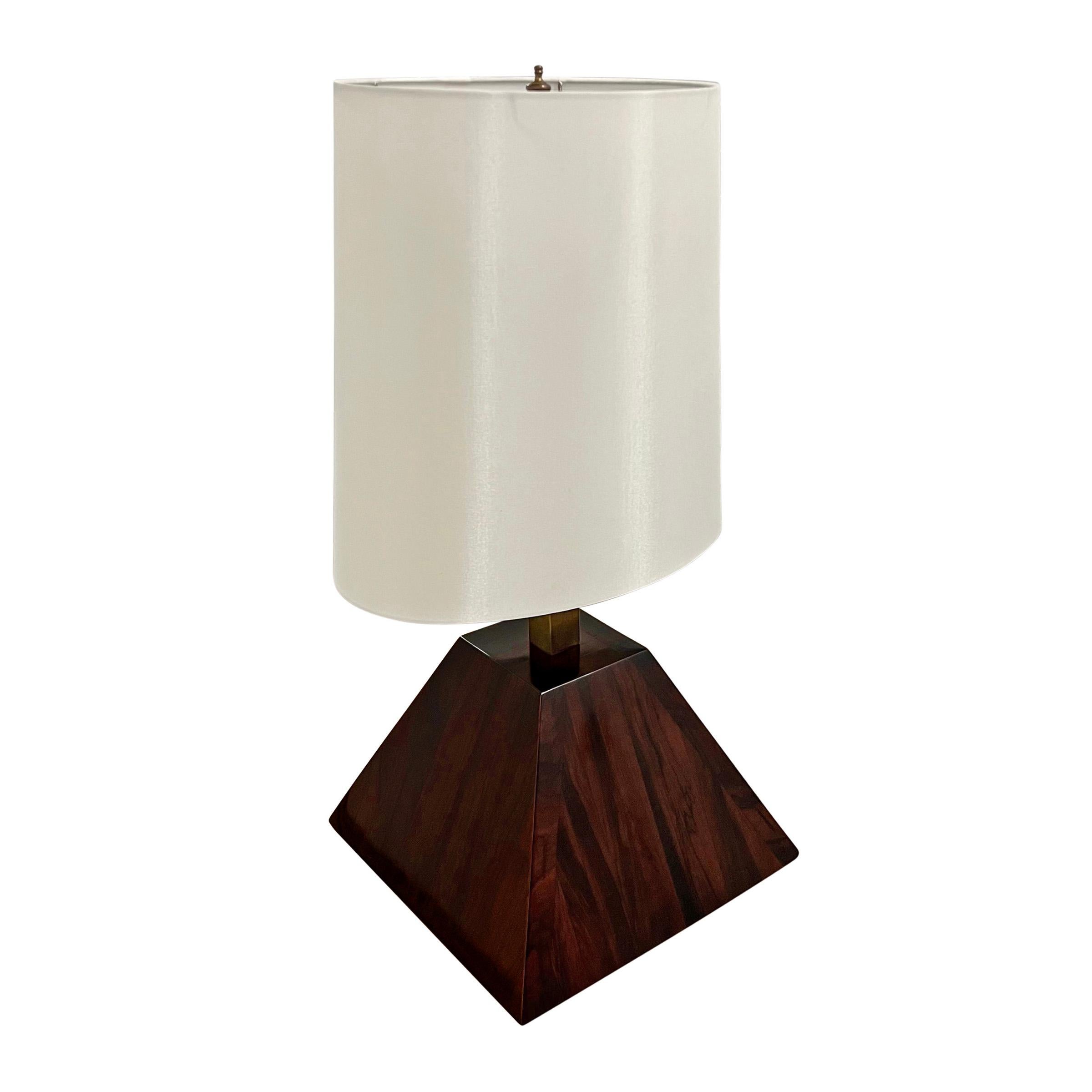 Rather Large Mid-20th Century Italian Table Lamp by Romeo Rega In Good Condition For Sale In Chicago, IL