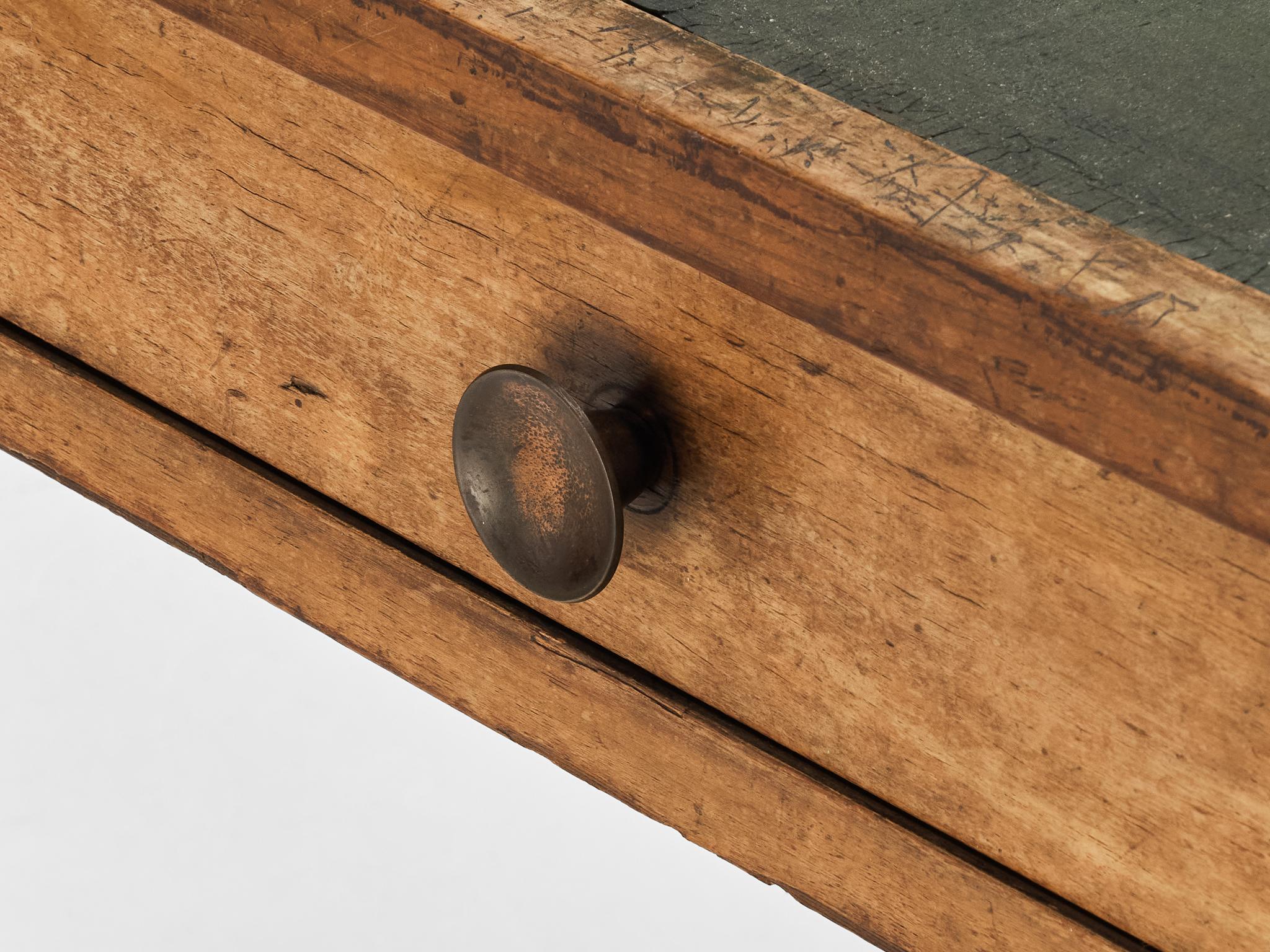 Rationalist 1930s Large Italian Table in Walnut and Linoleum For Sale 2