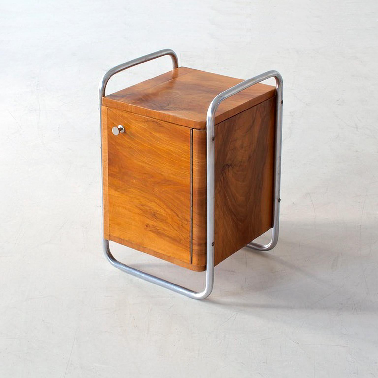 Italian Rationalist Bedside Cabinets, Nickel Plated Metal, Walnut Veneer, Italy c. 1930