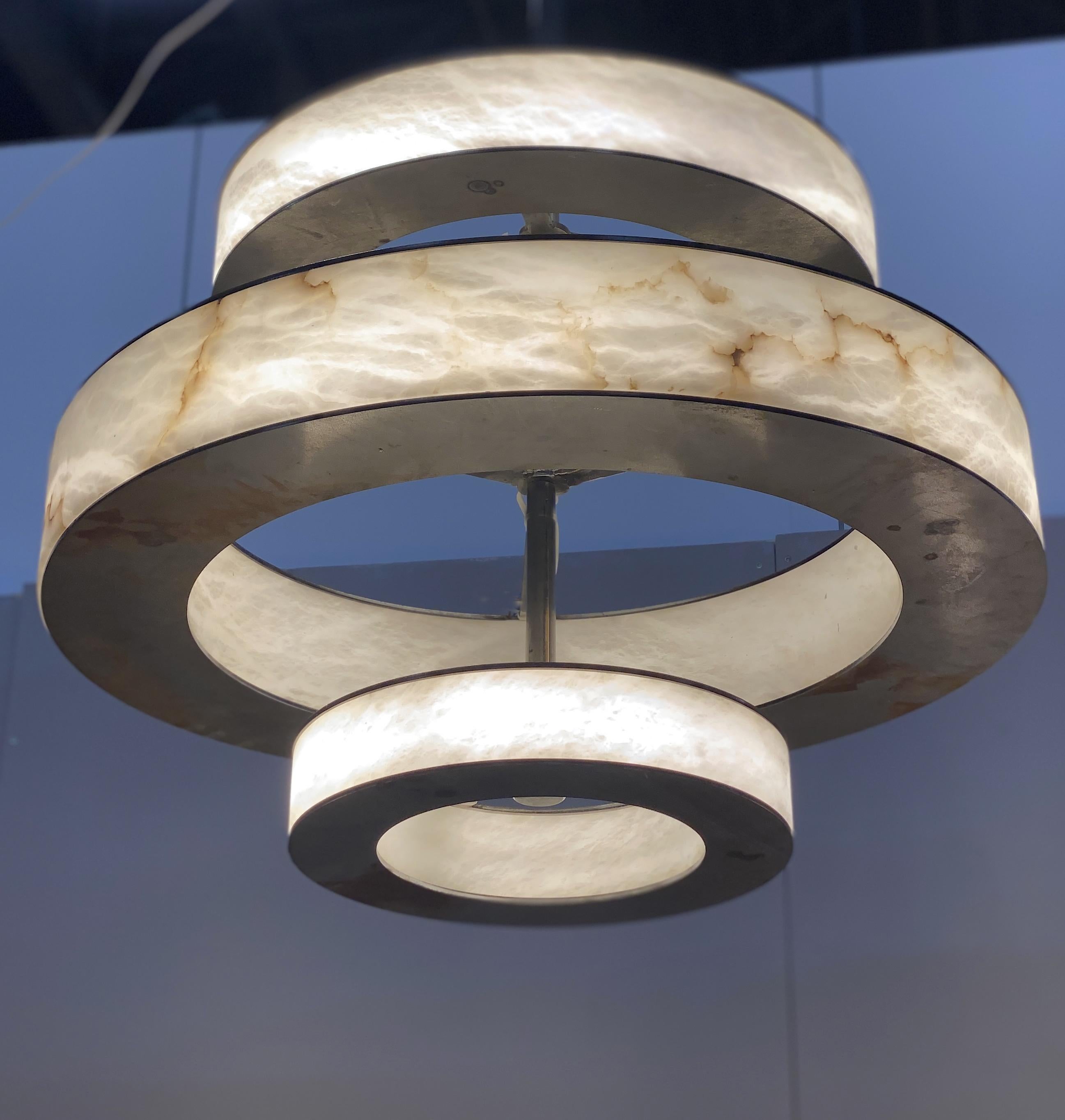 Rationalist Contemporary Italian Alabaster Marble and Iron Chandelier For Sale 1