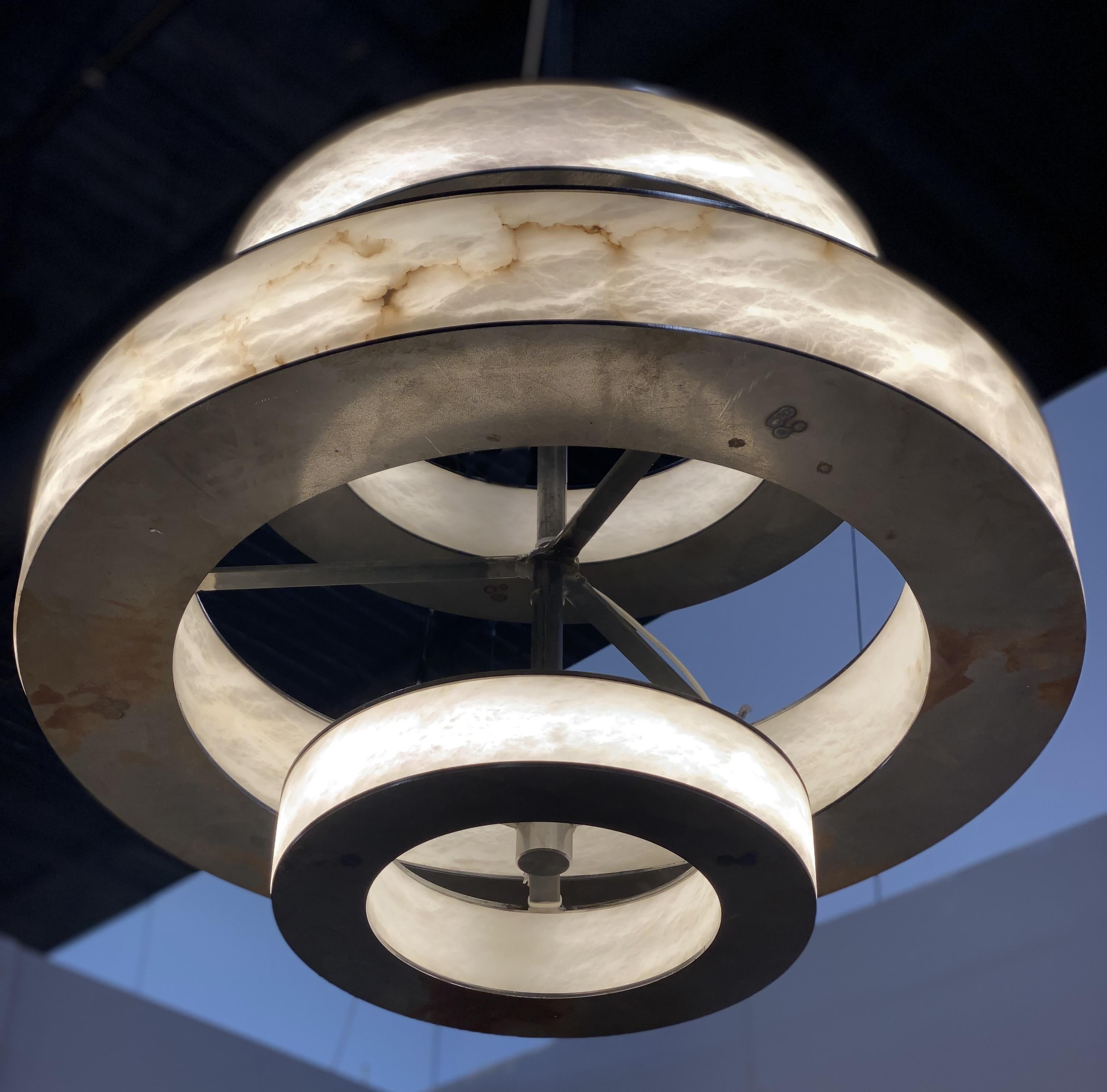 Rationalist Contemporary Italian Alabaster Marble and Iron Chandelier For Sale 2