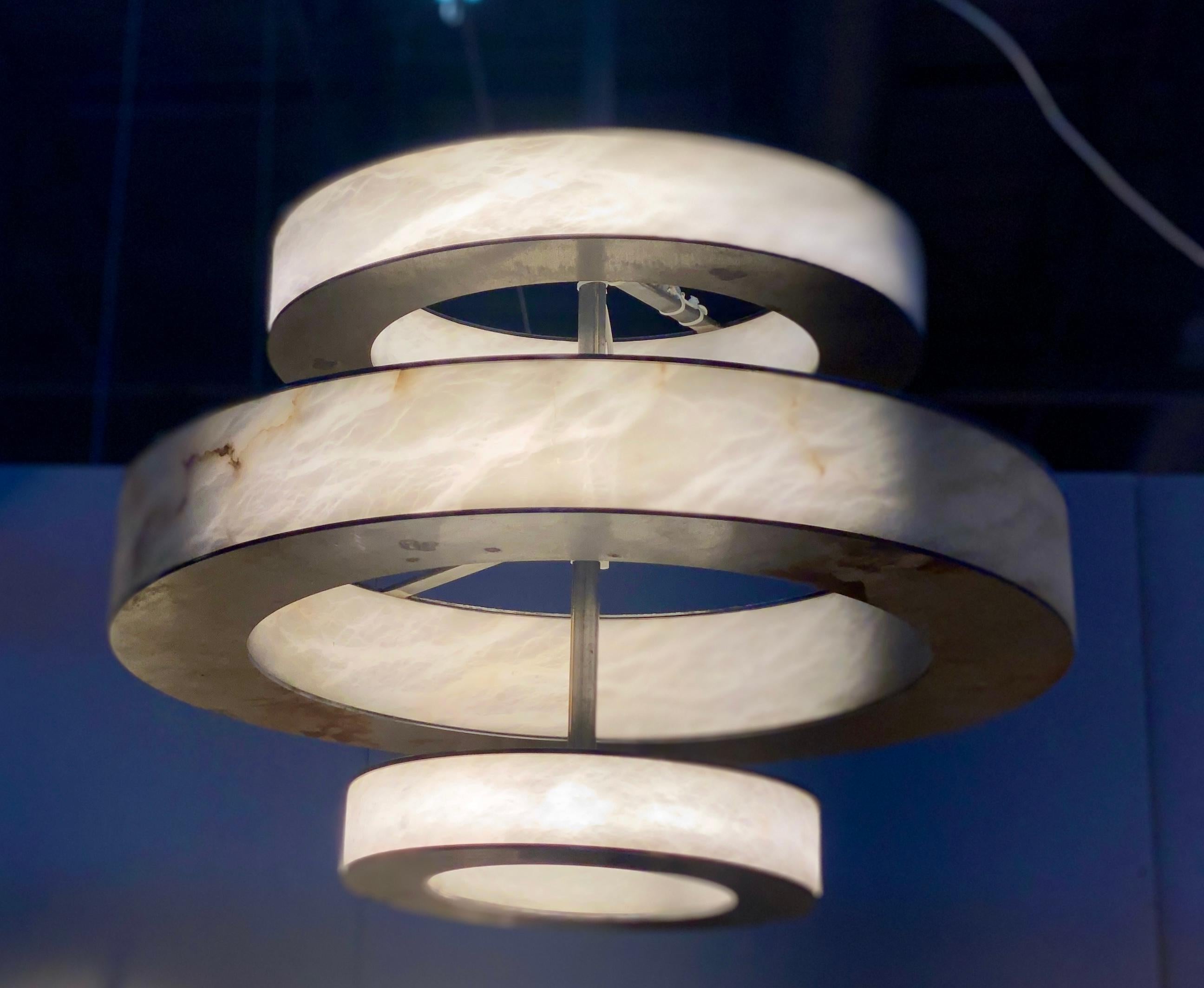 Rationalist Contemporary Italian Alabaster Marble and Iron Chandelier For Sale 4
