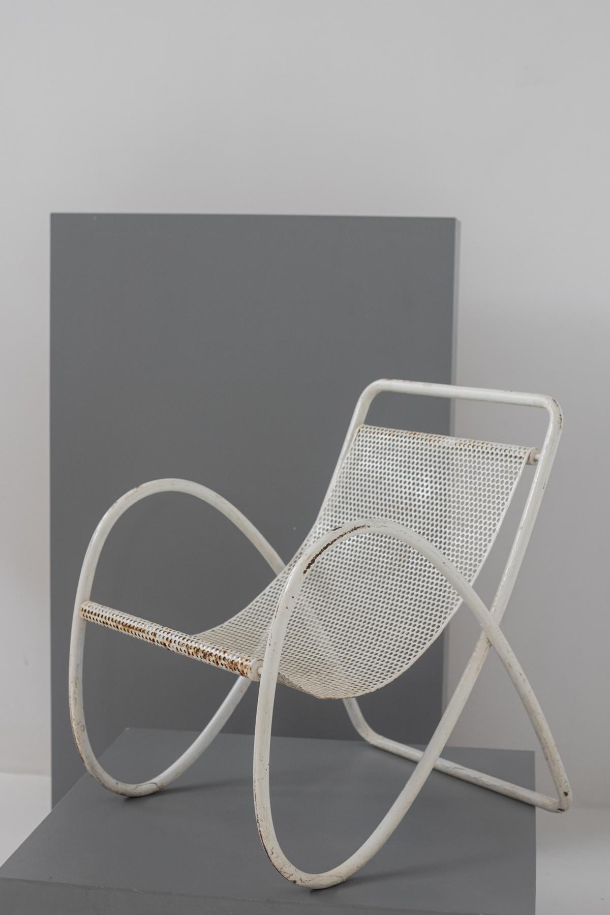 Fauteuil en fer incurvé Rationalist en vente 2
