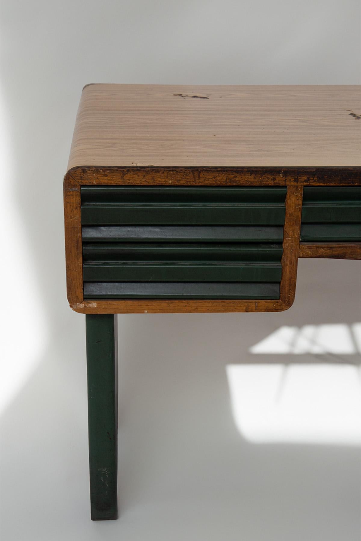 Bauhaus Desk in wood and iron in vendita 5
