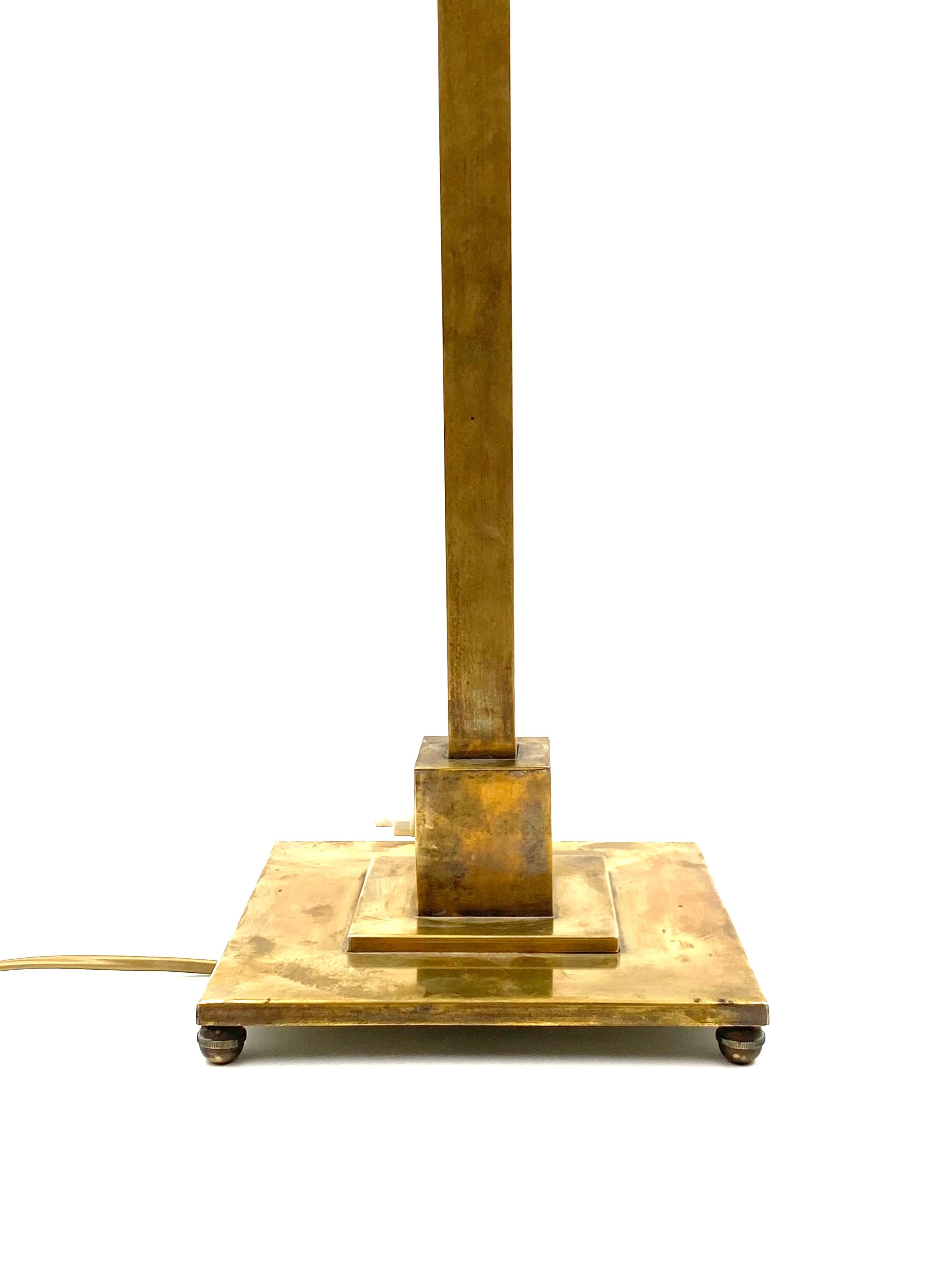 Rationalist monumental brass table lamp, Officine A. Boffelli Milan Italy 1935 For Sale 7