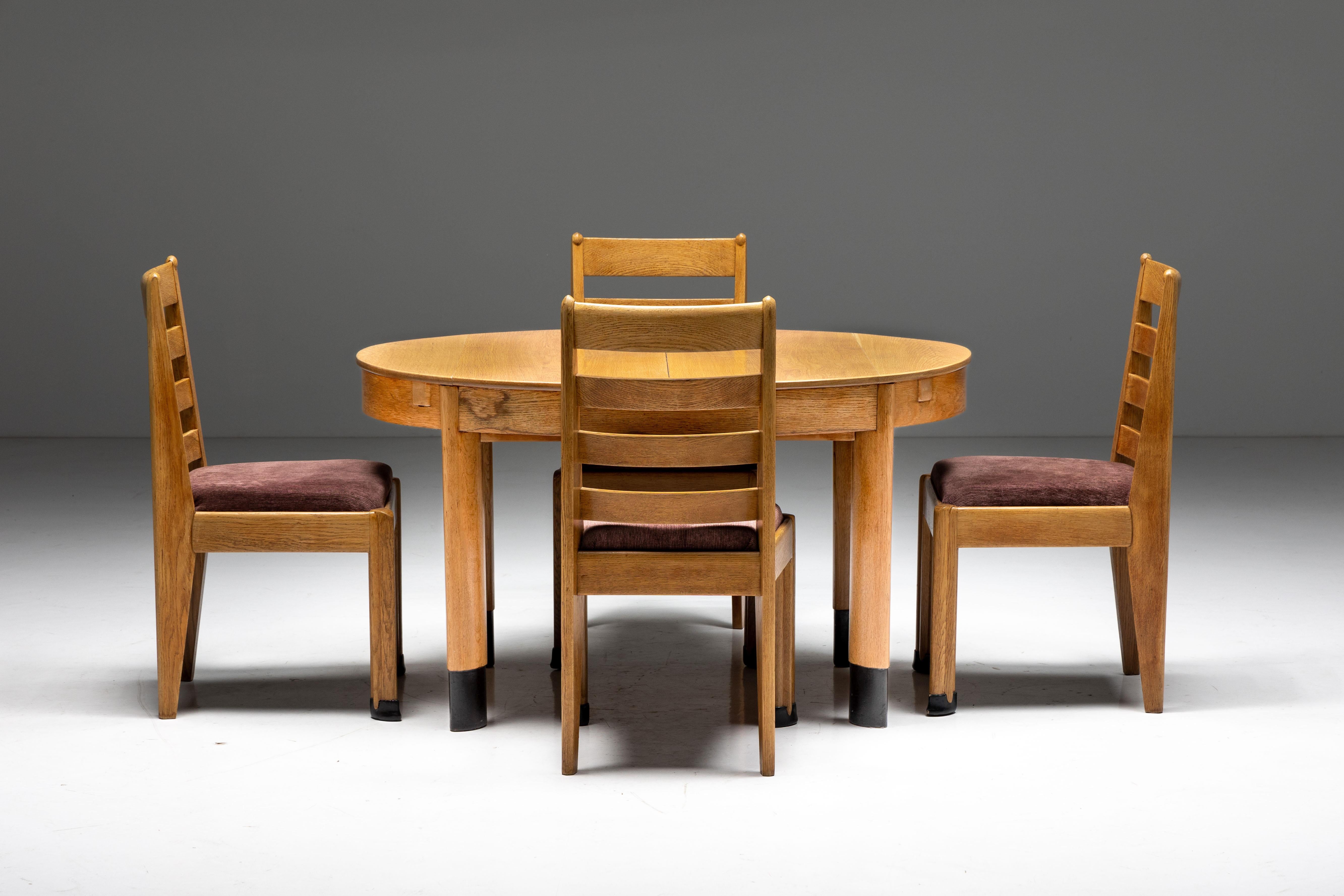 Rationalist Oval Dining Table in Oak, Holland, 1920s For Sale 4