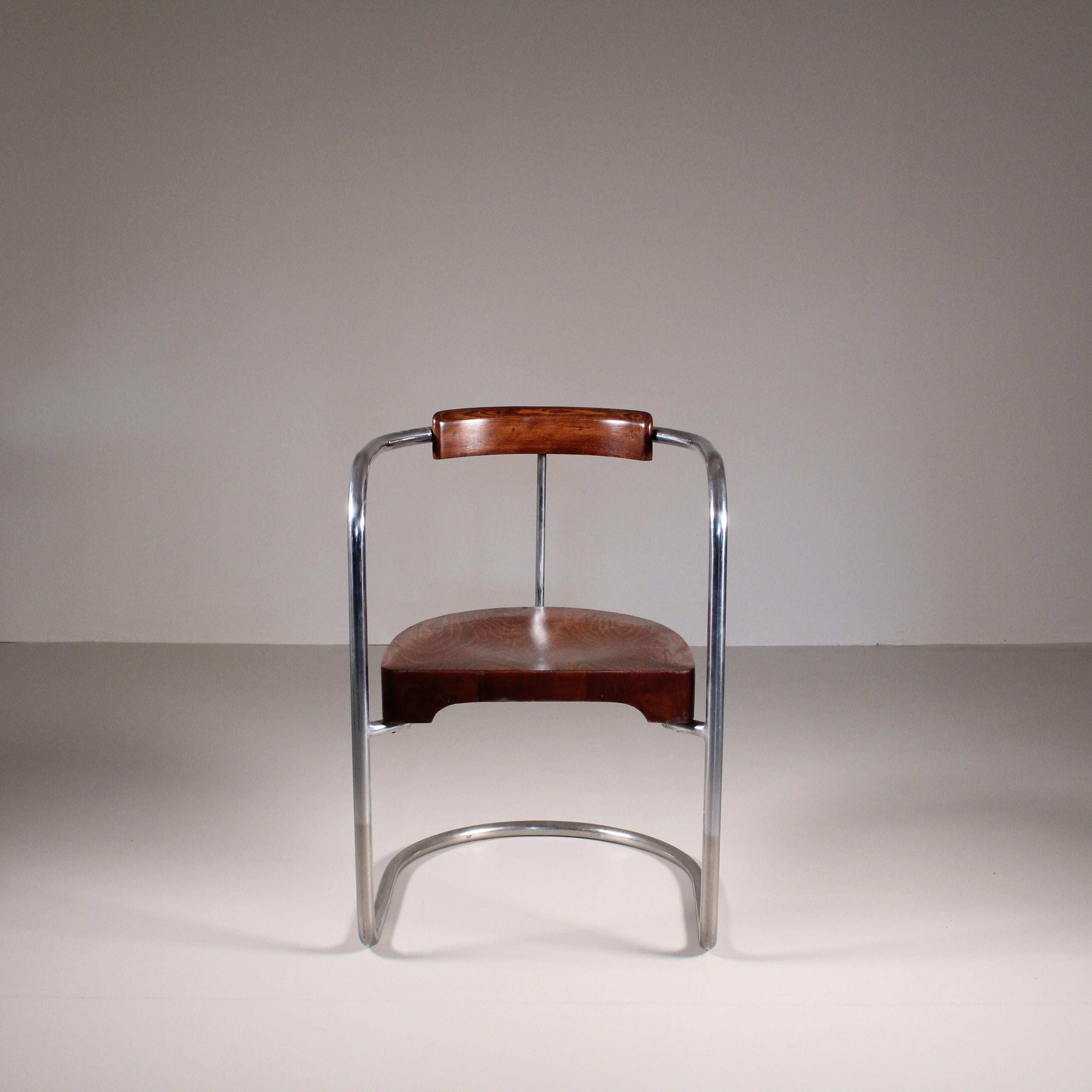 Rationalist style chair, 1940 circa For Sale 4