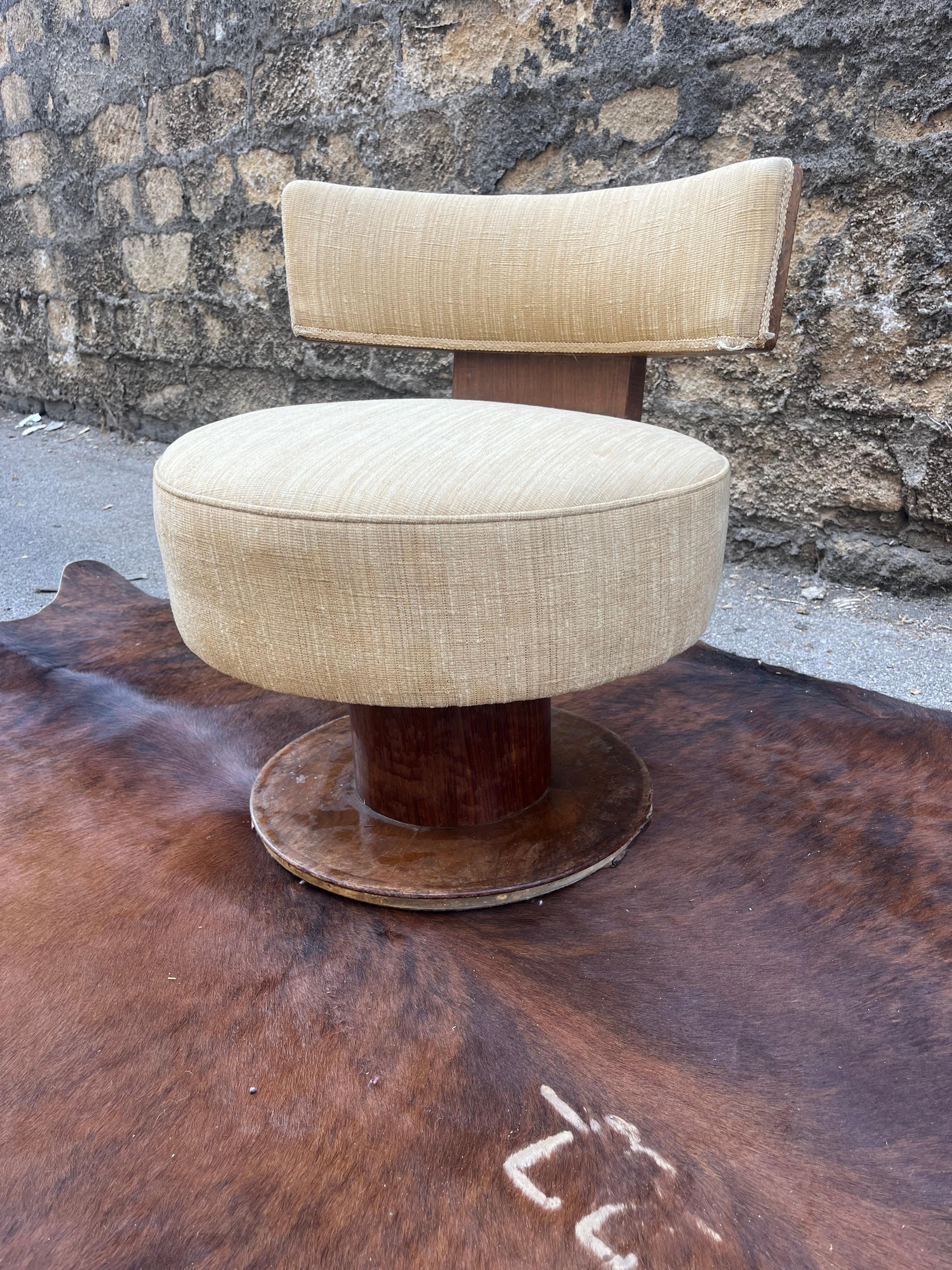 Early 20th Century Rationalist style children's armchair BBPR from the 20s in vendita