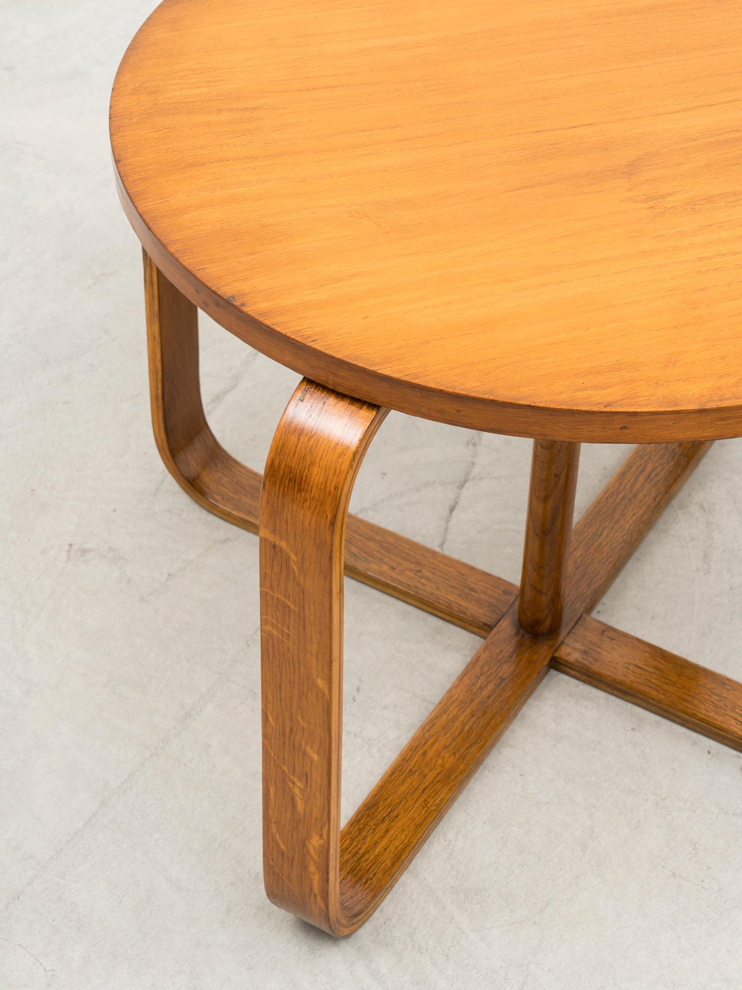 Beech Rationalist Wooden Coffe Table by Giuseppe Pagano Pogatschnig for Maggioni 1940s For Sale