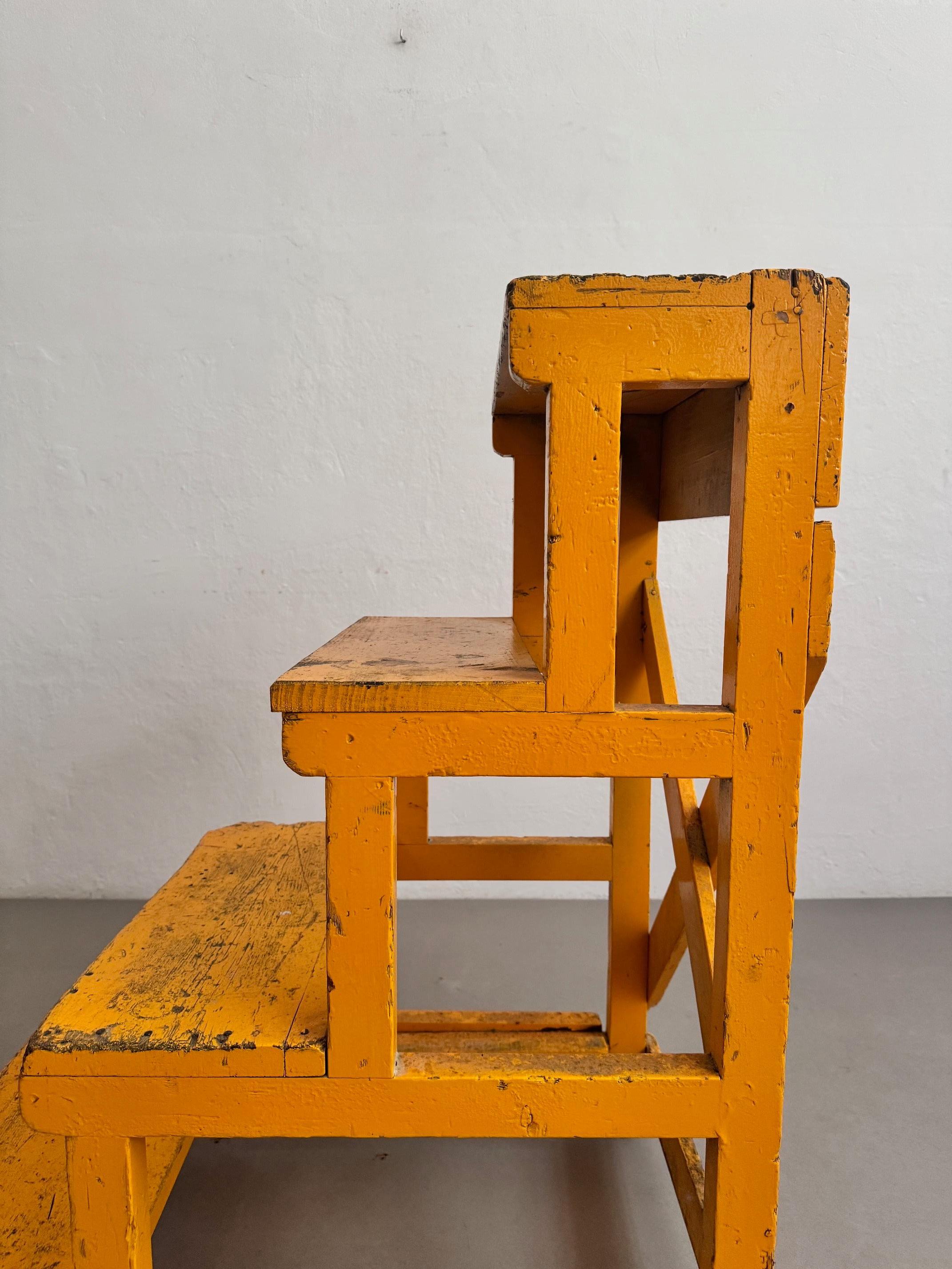 Scale razionaliste in legno - Circa 1940, Spagna, Produttore sconosciuto in vendita 4