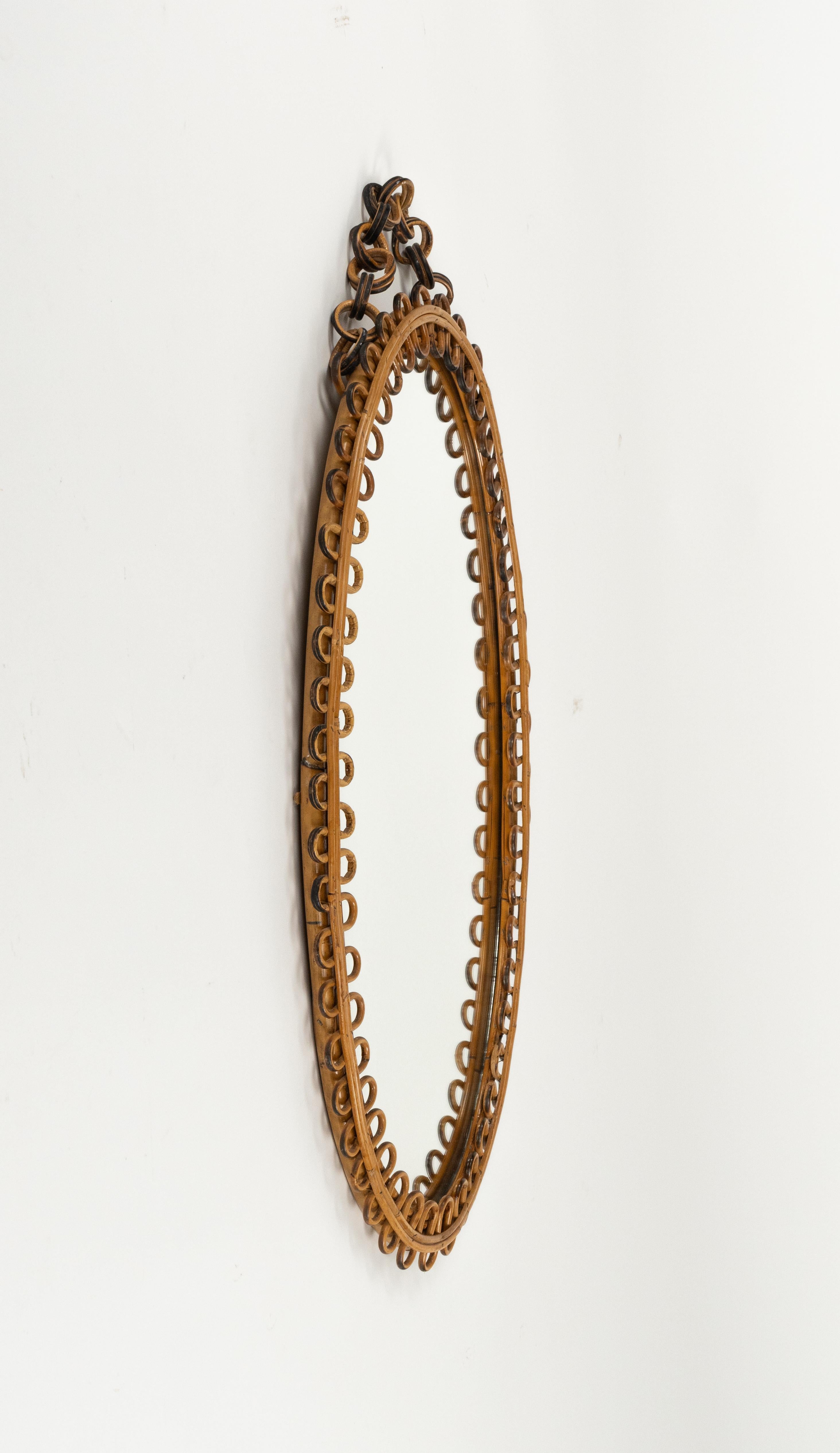 Rattan and Bamboo Oval Wall Mirror with Chain Franco Albini Style, Italy, 1960s In Good Condition For Sale In Rome, IT