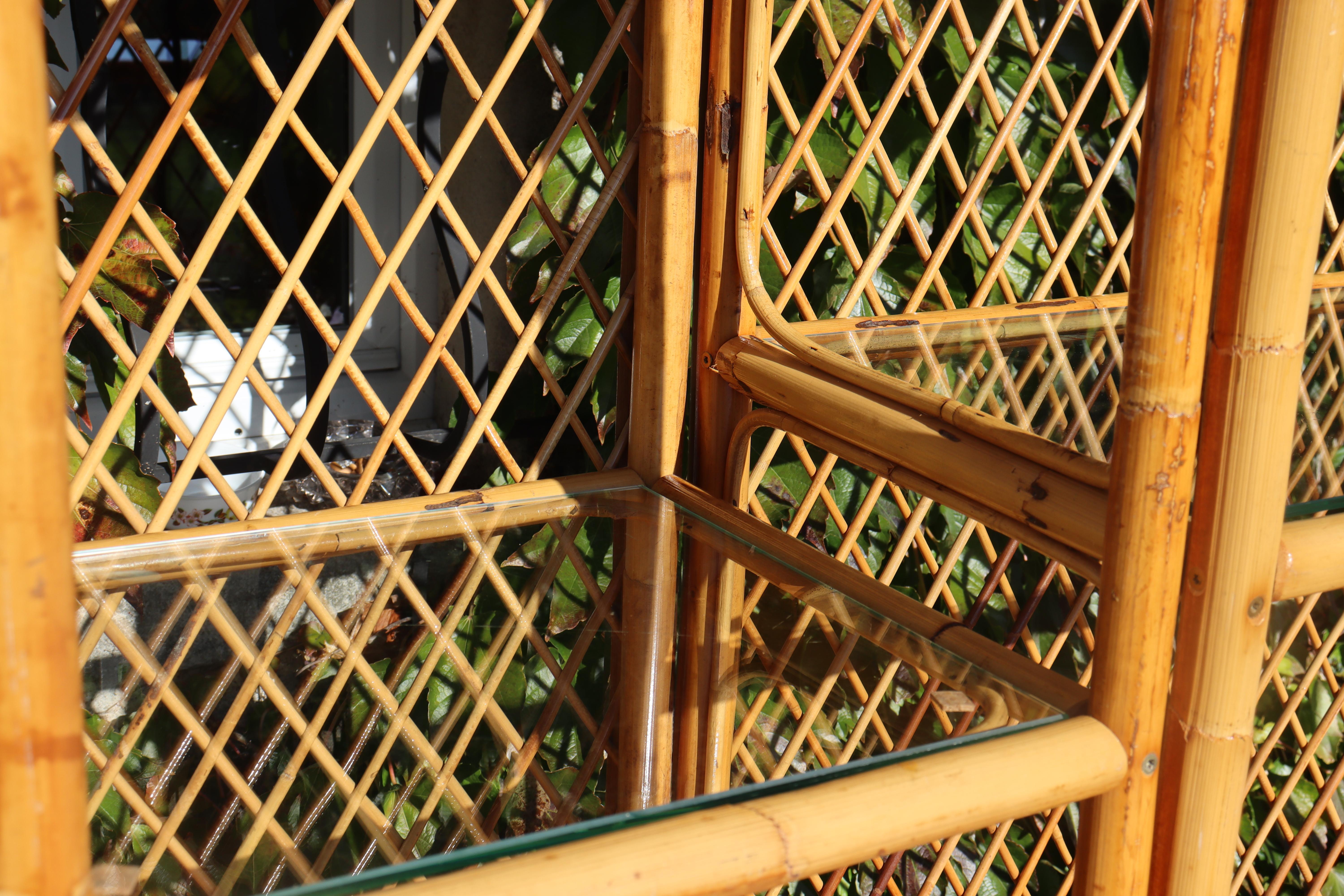 Rattan And Bamboo Pagoda Shelf Italy 1970 For Sale 4