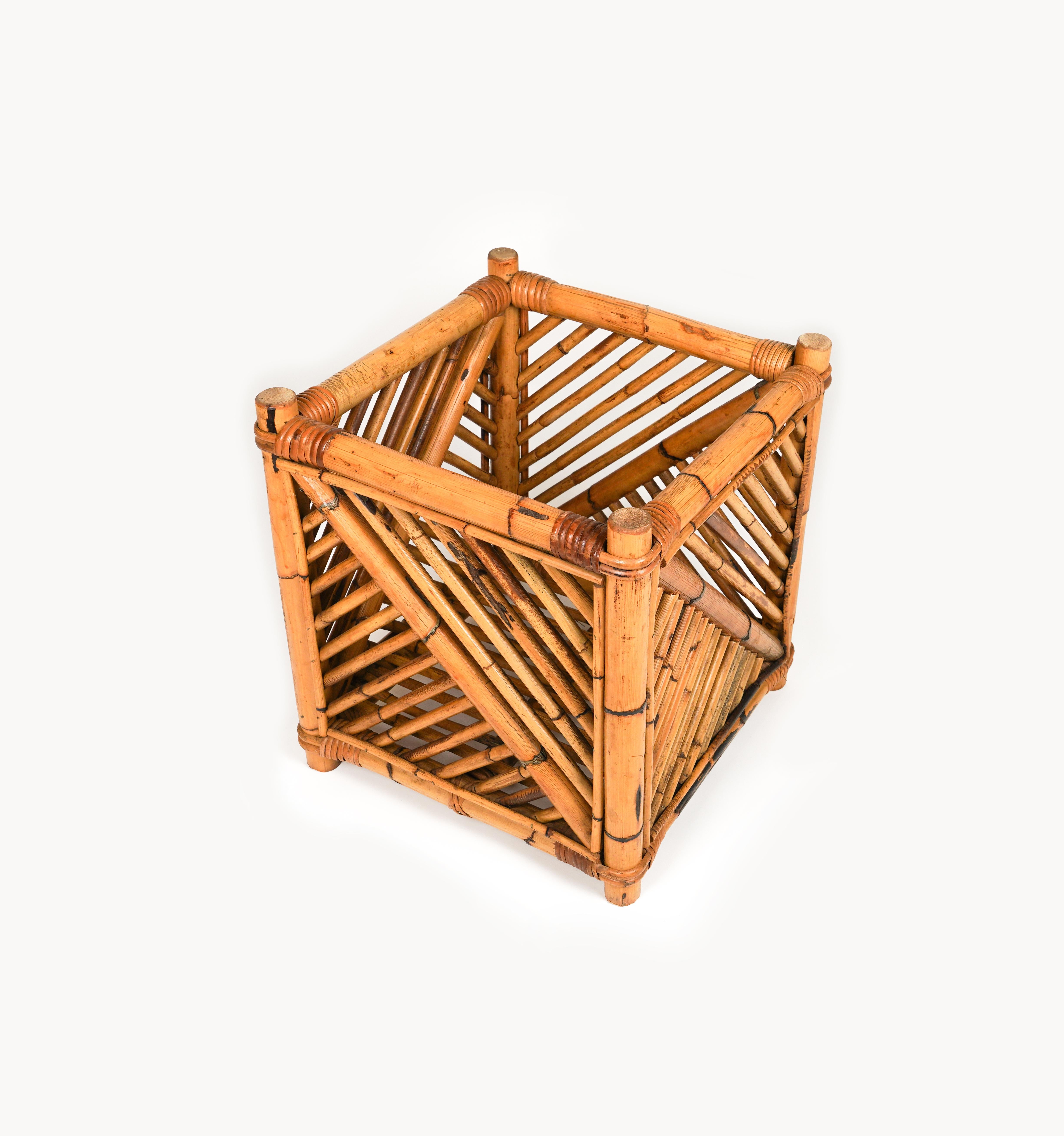 Bambù Portapiante o cesto in rattan e bambù di Vivai del Sud, Italia anni '70 in vendita