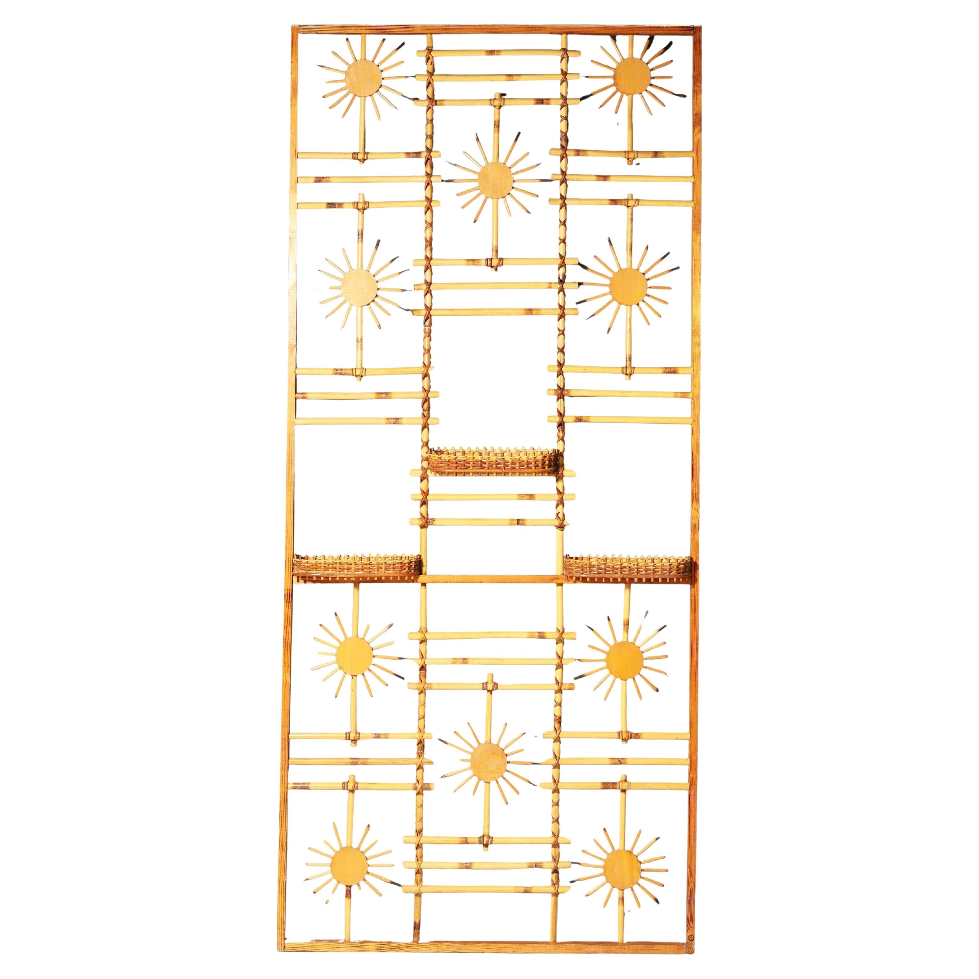 Divisorio in rattan e bambù con inserti in Sunbrust, Cecoslovacchia, 1960