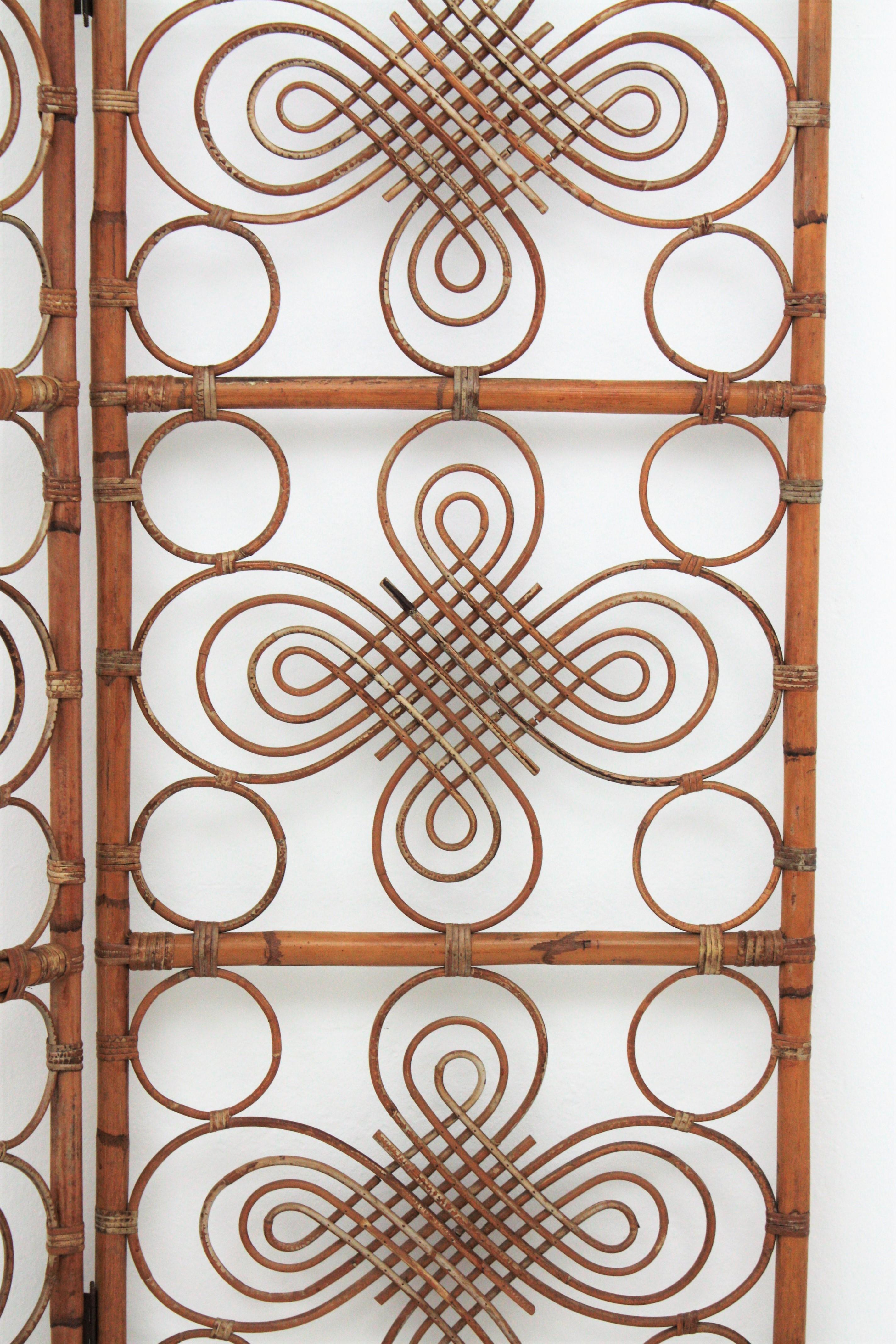 Mid-Century Modern Rattan and Bamboo Screen / Room Divider with Chinoiserie Accents, Spain, 1960s
