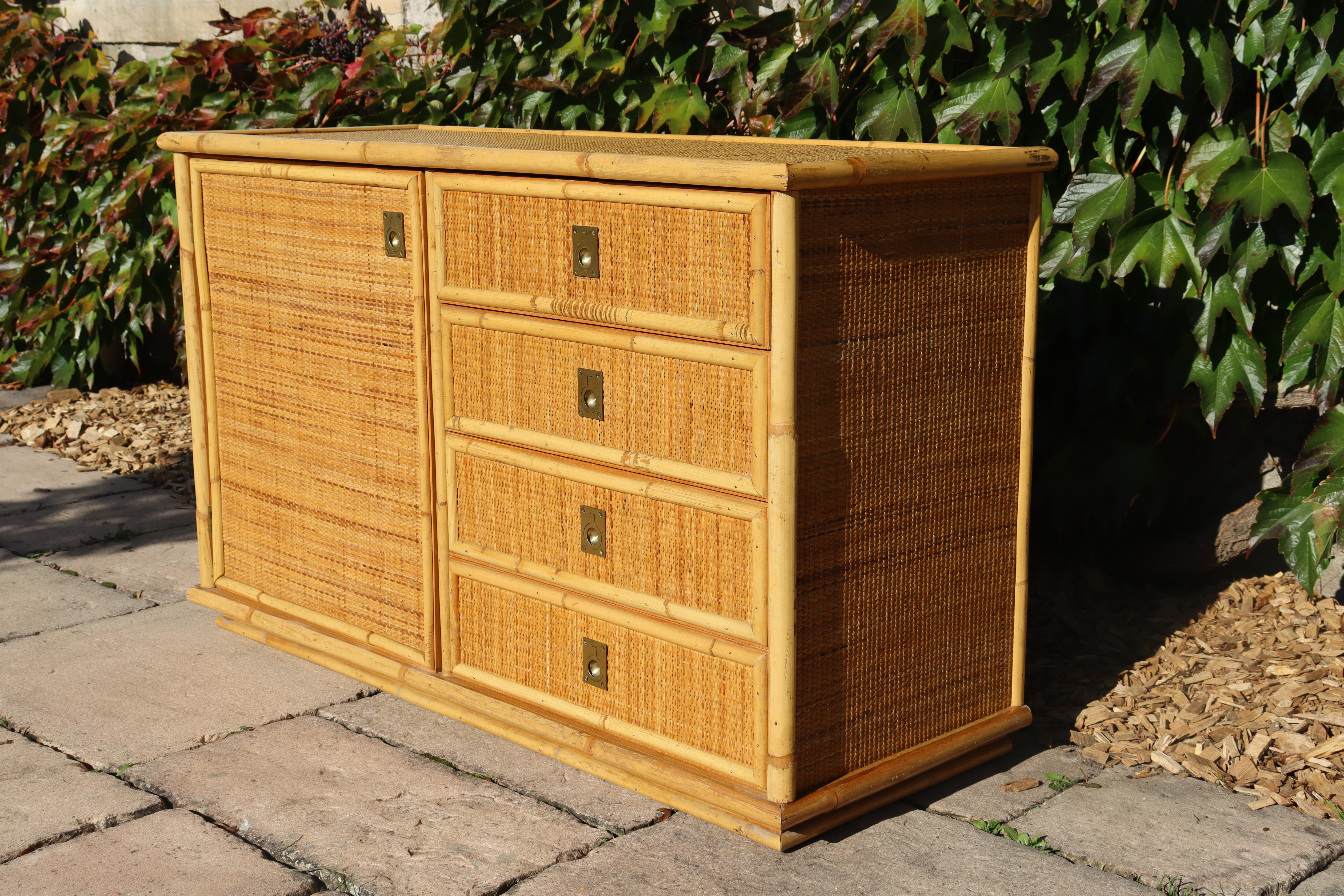 Rattan And Bamboo Sideboard Signed By Dal Vera Italy 1960 (Italienisch) im Angebot