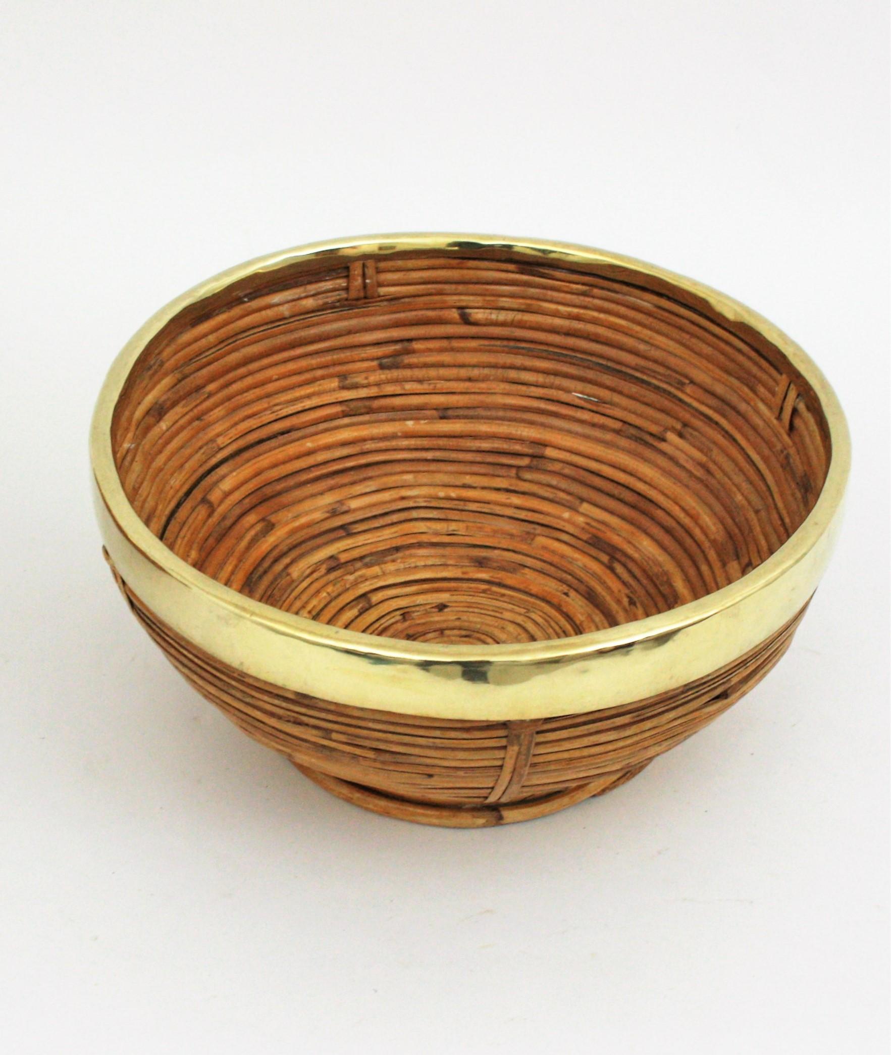 Rattan and Brass Basket Centerpiece Bowl, Italy, 1970s For Sale 5