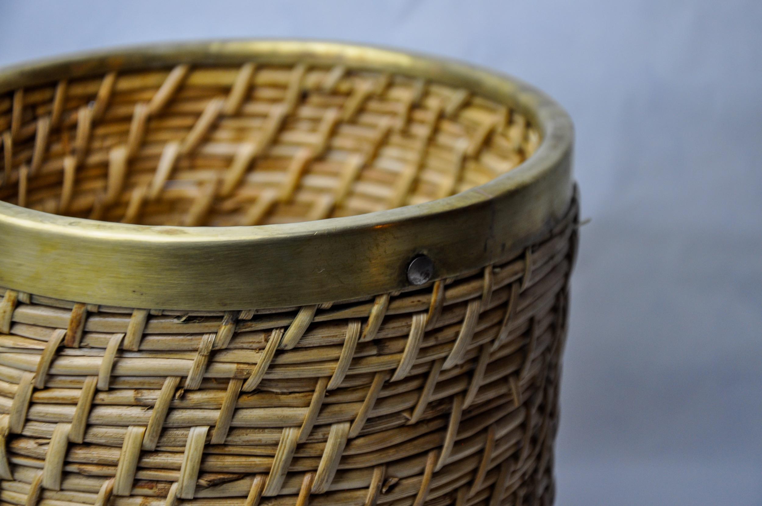 Late 20th Century Rattan and brass book basket, Italy, 1970 For Sale