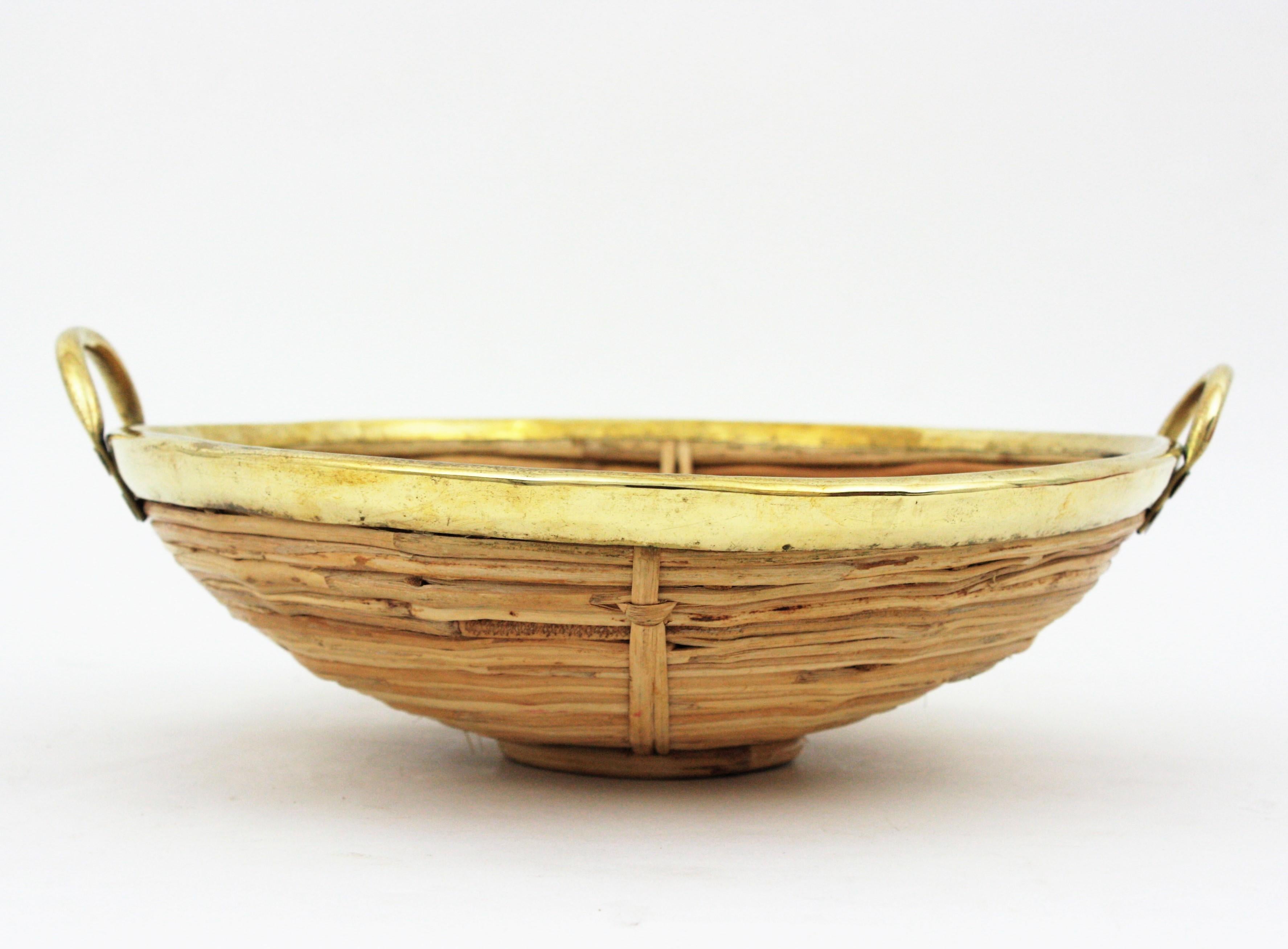 Rattan and Brass Italian Centerpiece Basket with Handles, 1970s For Sale 6