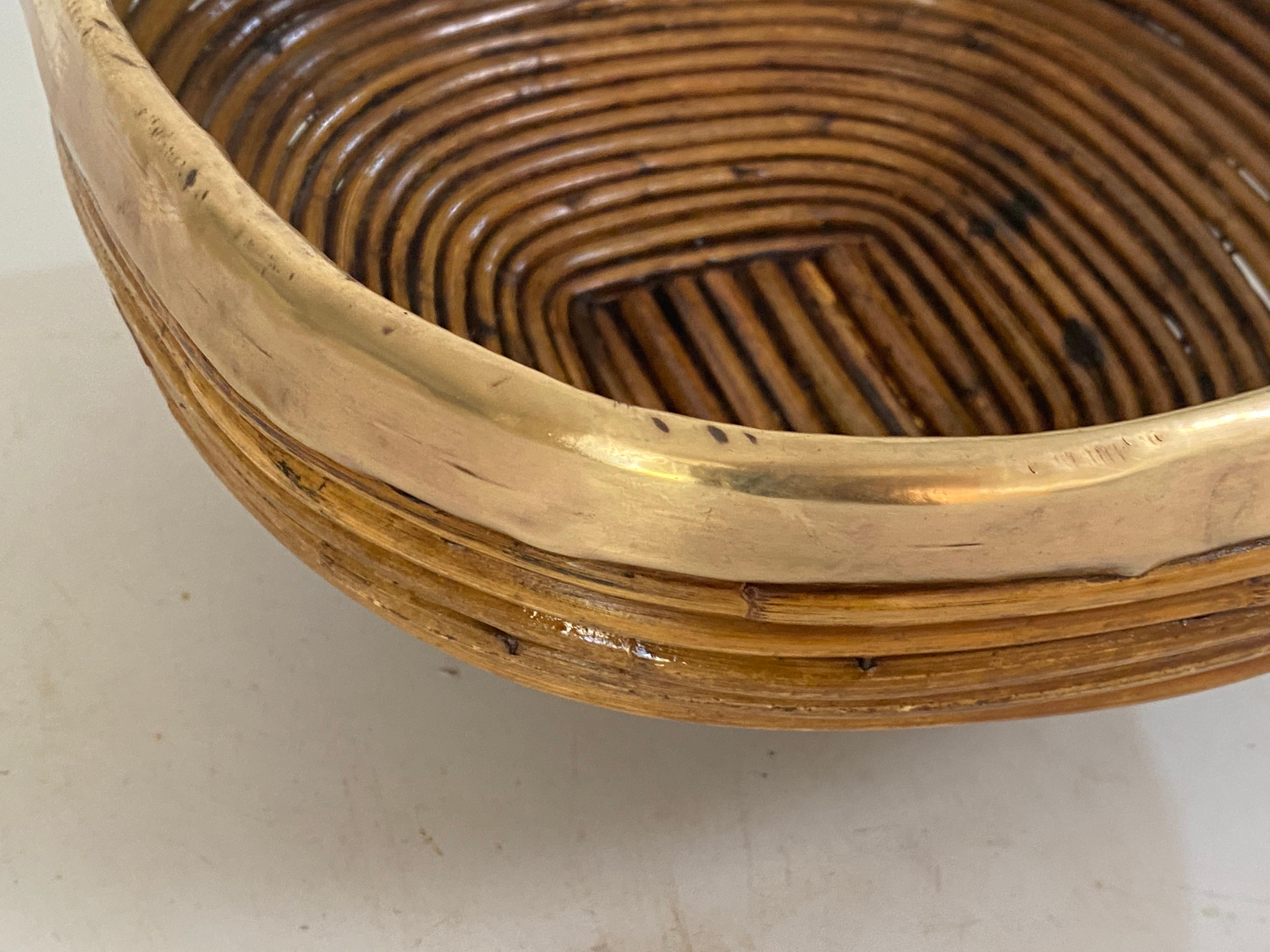 Rattan and Brass Italian Large Basket Bowl Centerpiece, 1970s Crespi Style For Sale 6