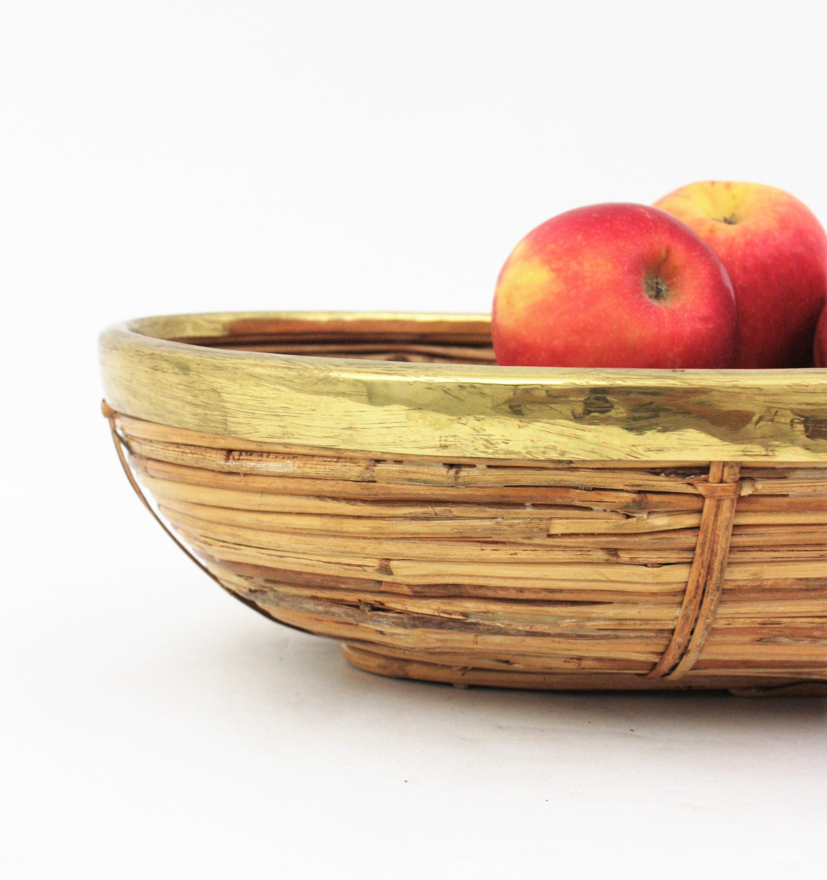 Rattan and Brass Italian Large Oval Basket Centerpiece Bowl, 1970s For Sale 7