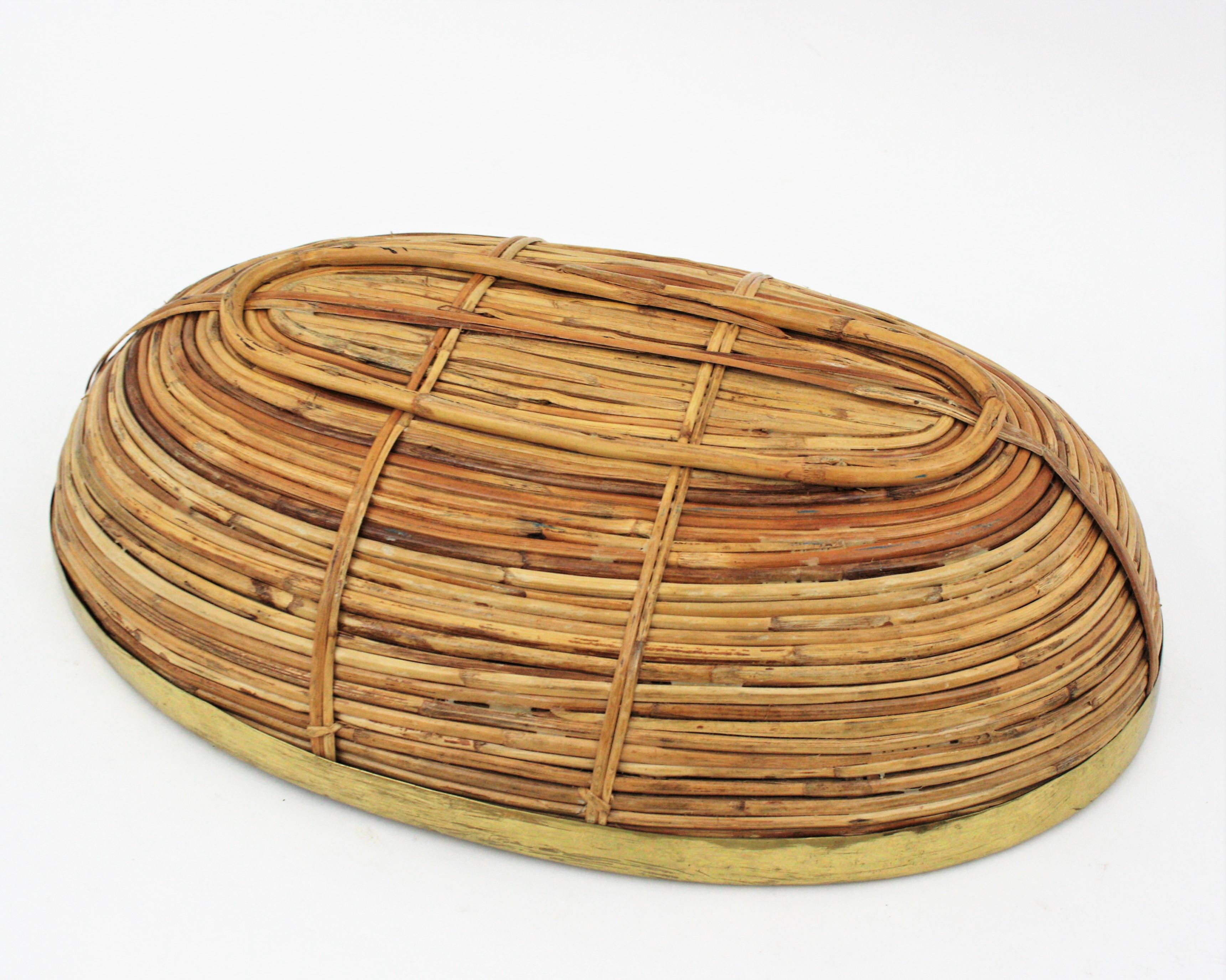 Rattan and Brass Italian Large Oval Basket Centerpiece Bowl, 1970s For Sale 11