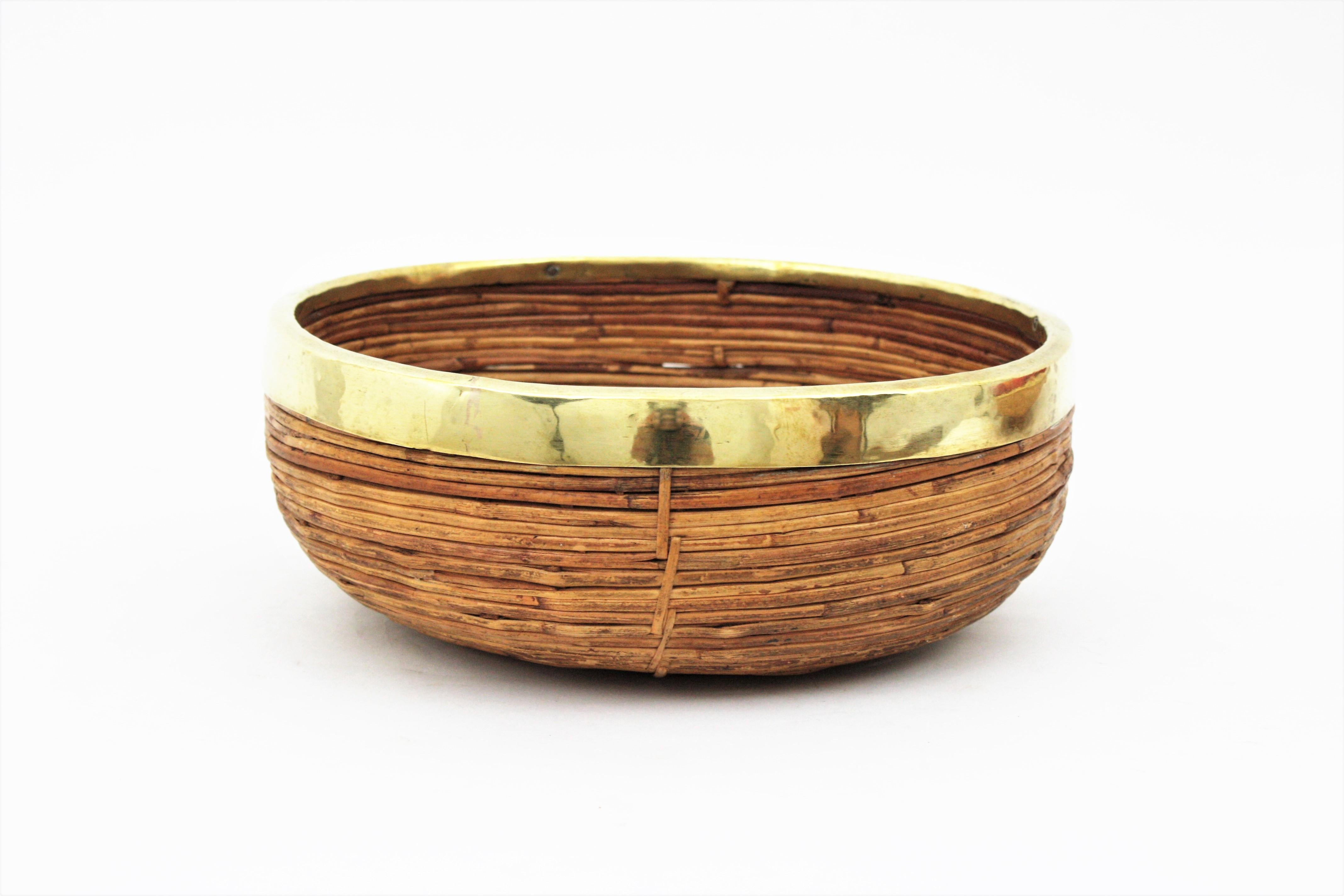 Hand-Crafted Italian Rattan and Brass Round Basket Centerpiece Bowl, 1970s  For Sale