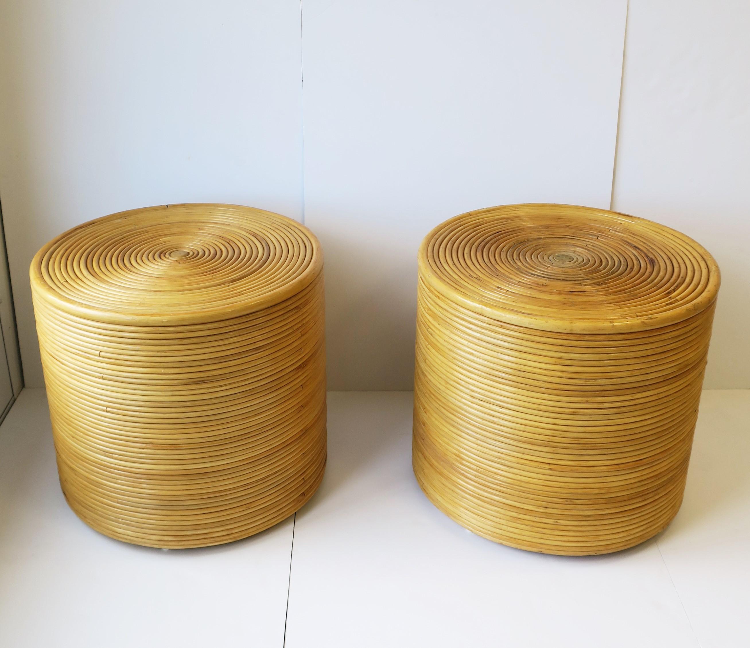 Wicker Rattan Round Pedestal End Tables, Pair In Good Condition In New York, NY