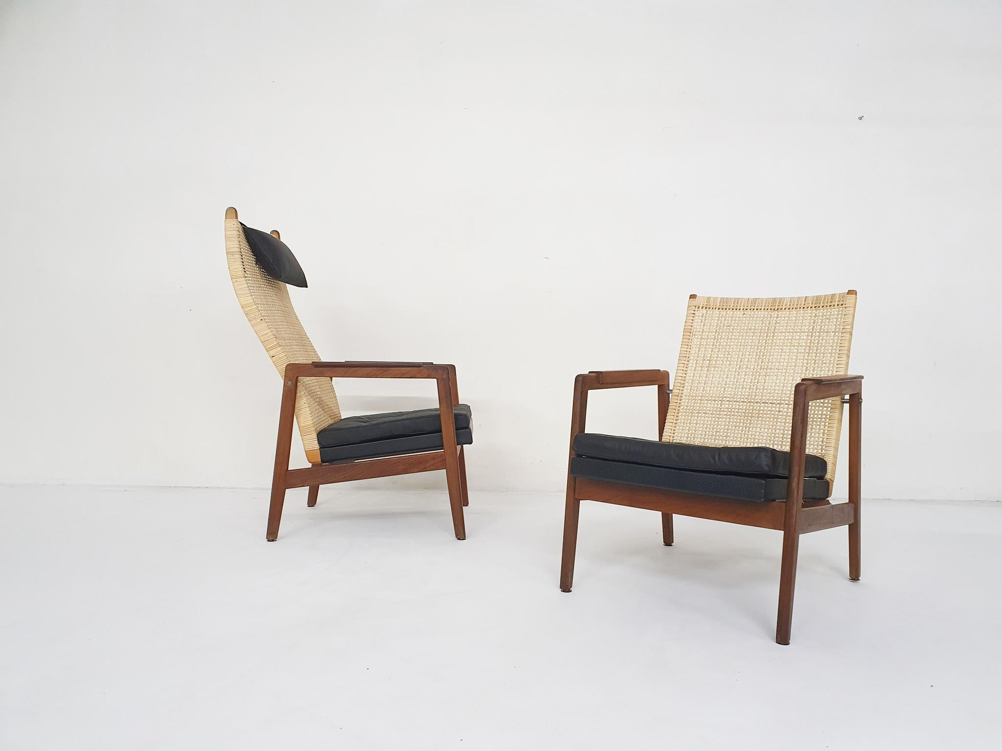 Rattan and Leather Low-Back Lounge Chair by P.J. Muntendam for Gebr. Jonkers For Sale 5