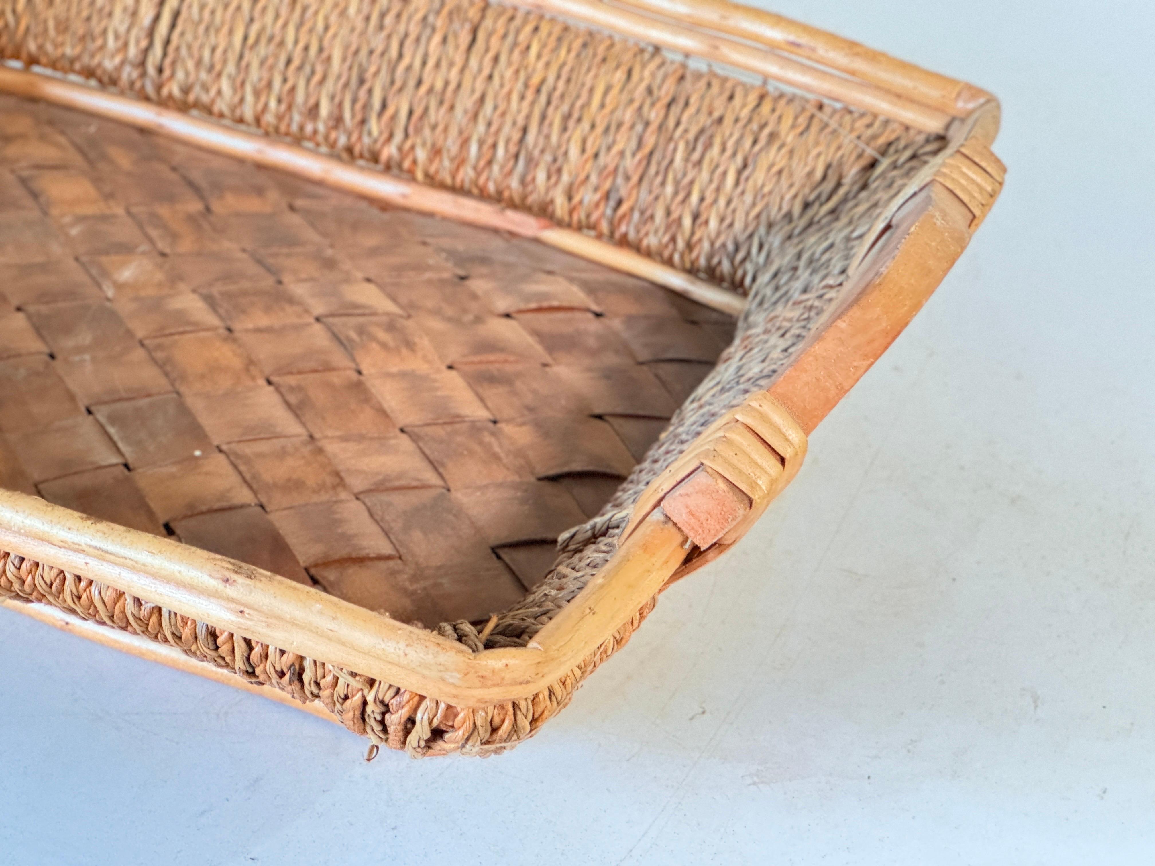 Rattan and Rope Italian Basket Bowl Centerpiece, 1970s Crespi Style For Sale 1