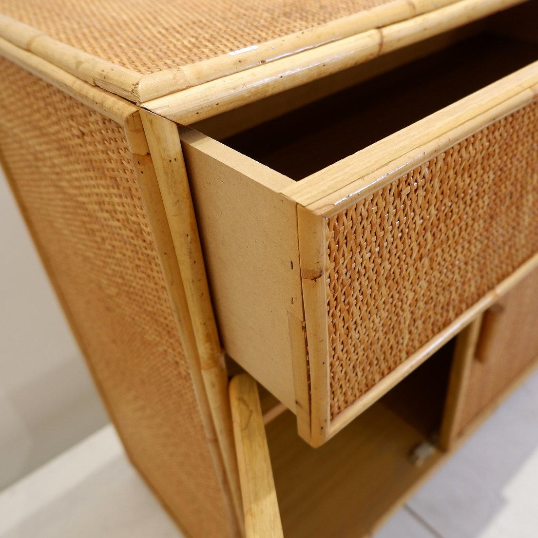 Armadio in rattan e vimini - Anni '60 in vendita 7