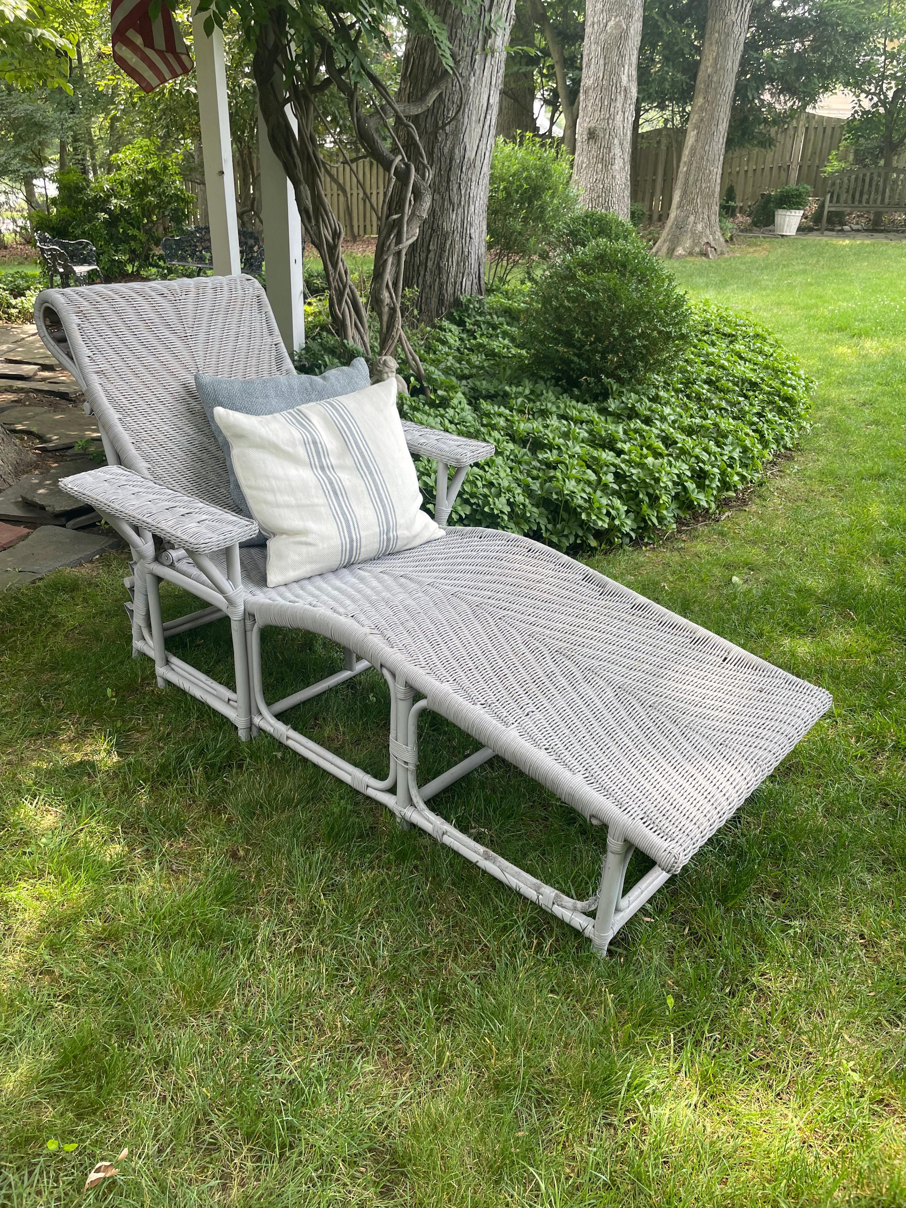 Painted Rattan and Wicker Chaise Lounge  For Sale