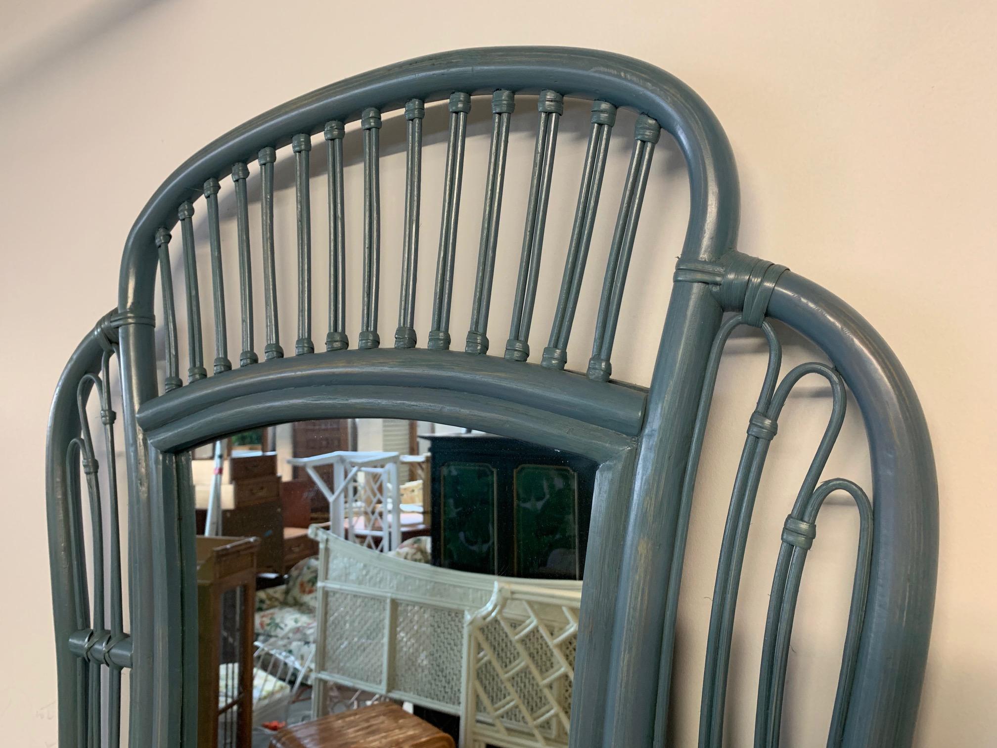 Rattan console and matching mirror feature wicker detailing and a beautiful blue finish. Very good vintage condition.