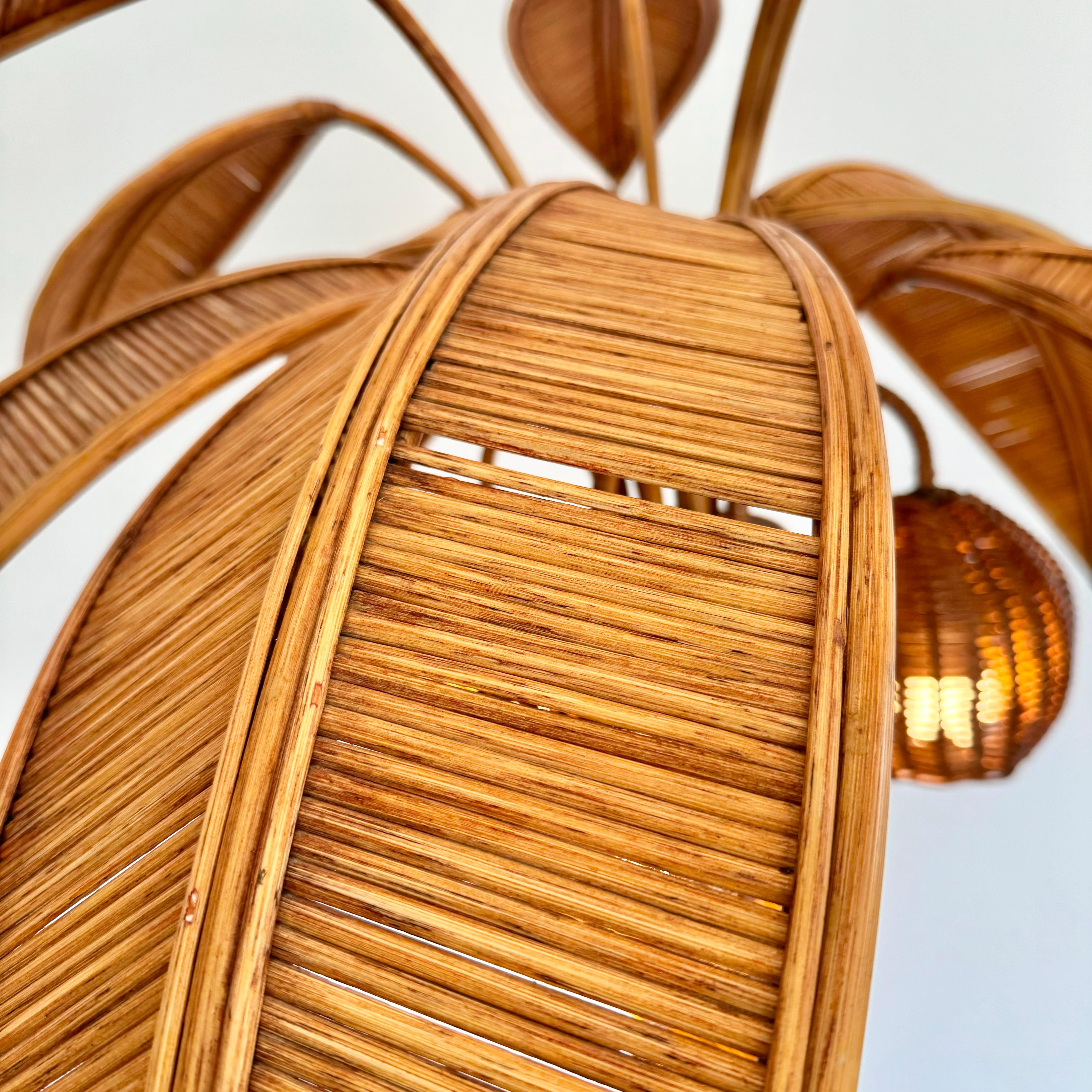 Rattan and Wicker Palm Tree Floor Lamp, 1970s United States For Sale 5