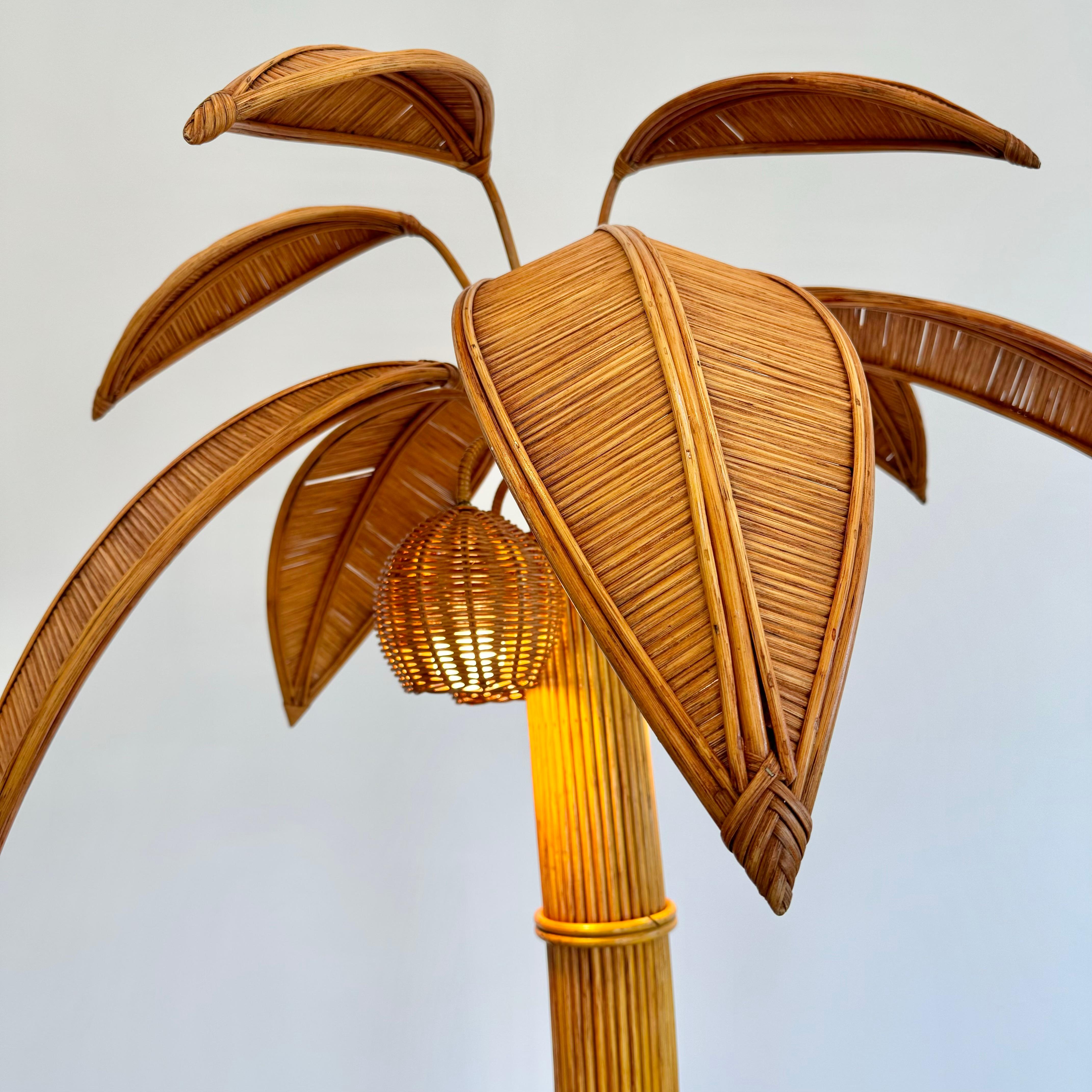 Rattan and Wicker Palm Tree Floor Lamp, 1970s United States For Sale 3