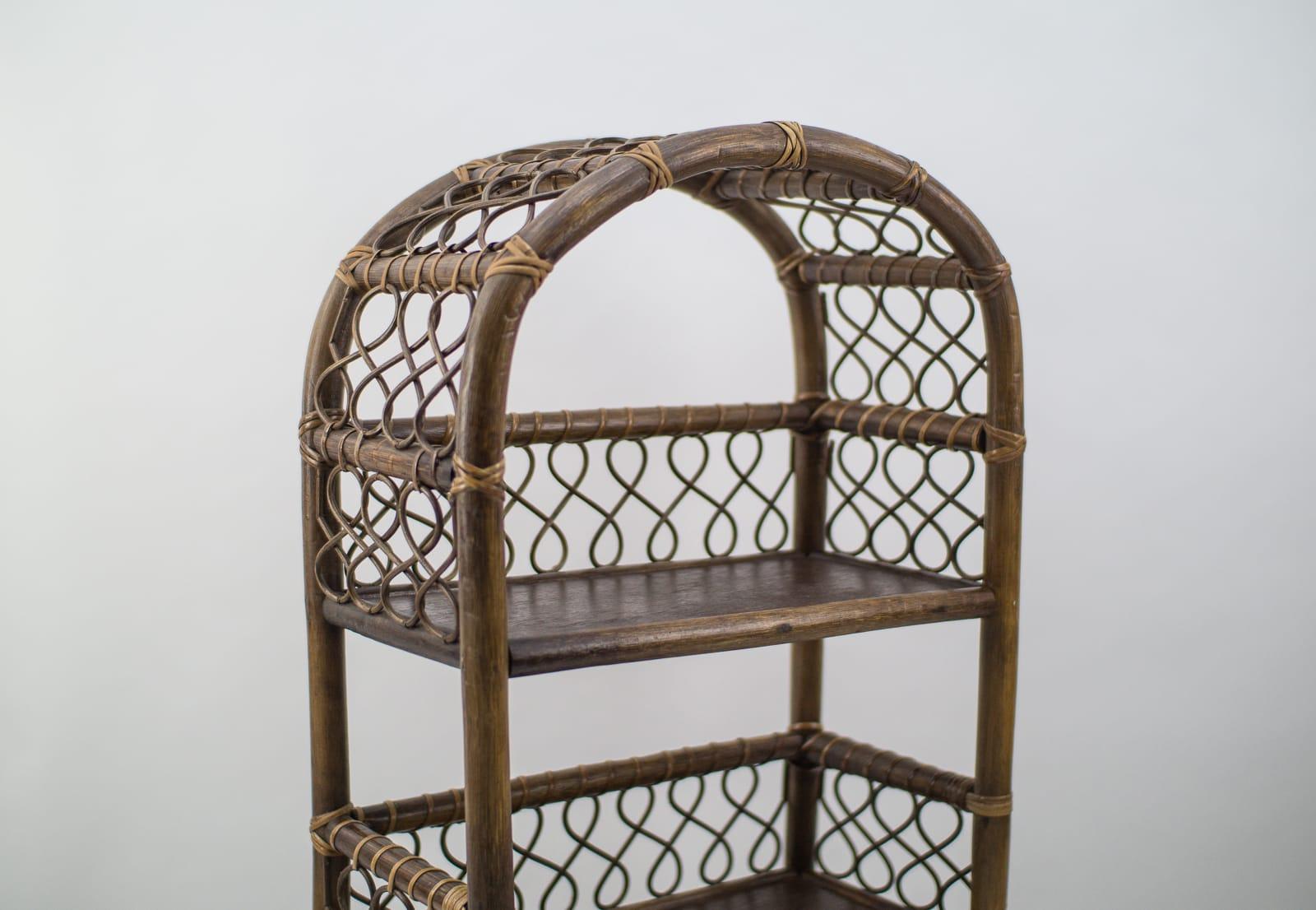 Rattan and Wicker Shelf, Italy, 1960s In Good Condition For Sale In Nürnberg, Bayern