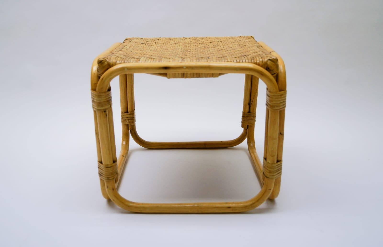Very nice, decorative rattan/bamboo stool in very good condition, Italy, 1950s.