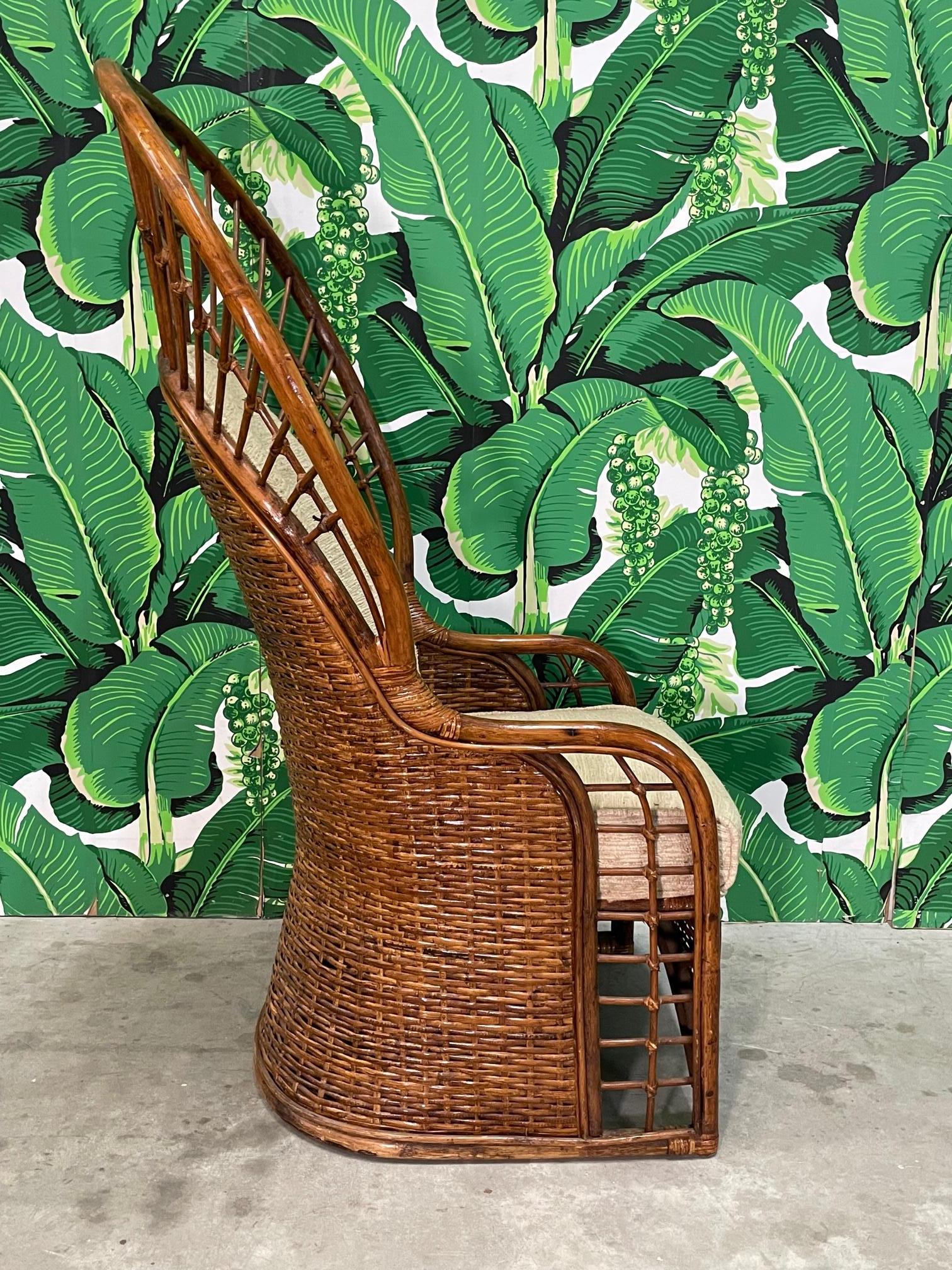 Rattan and Wicker Upholstered Peacock Chair In Good Condition In Jacksonville, FL