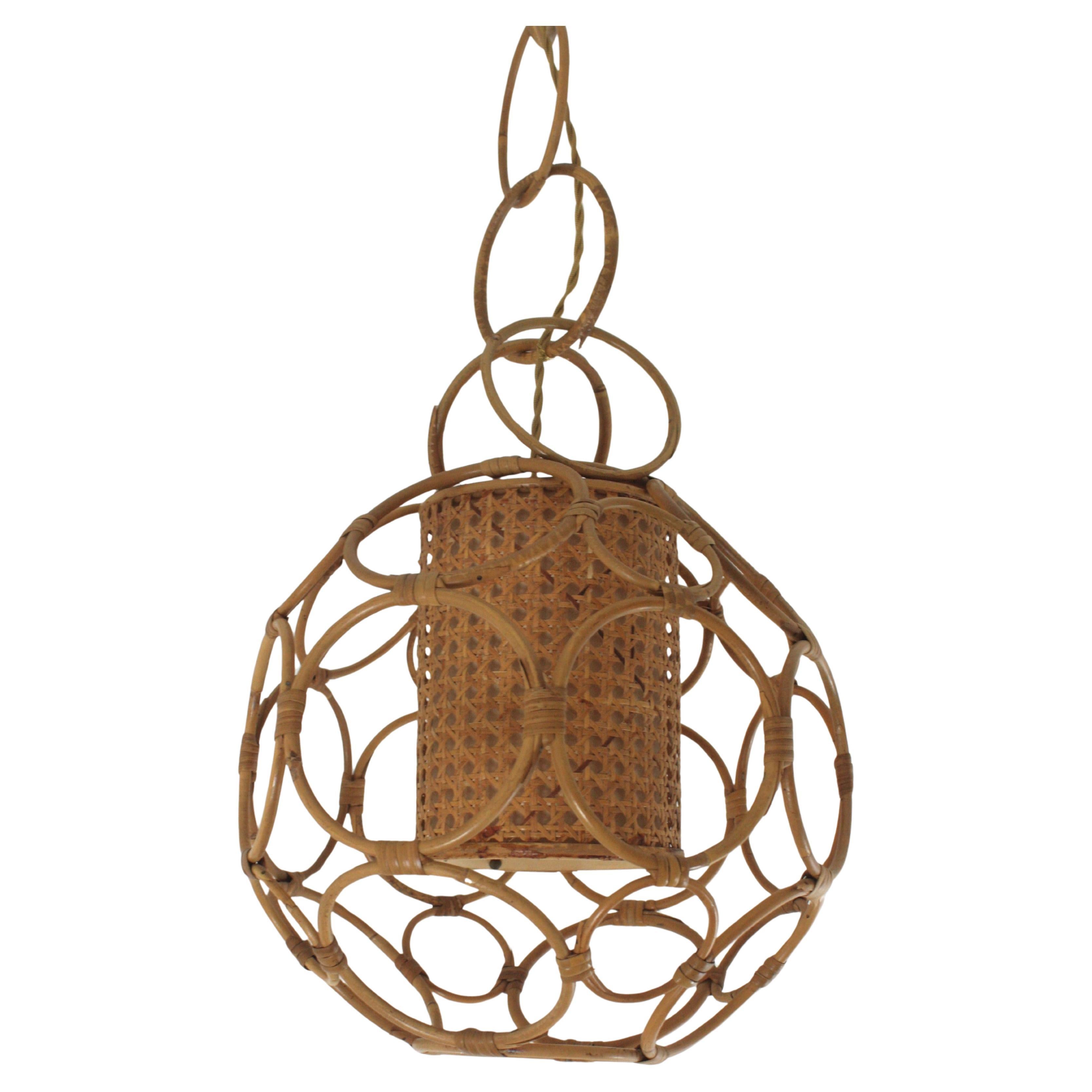 Suspension en rotin et fil d'osier en forme de Ball and Ball, Italie, années 1950