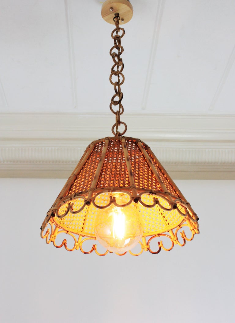Rattan and Wicker Wire Italian Modernist Conic Pendant / Hanging Light, 1960s 4